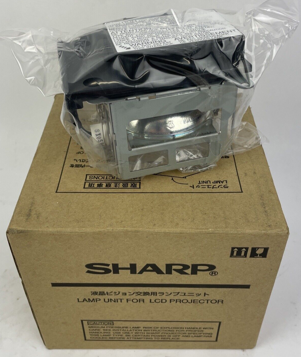NEW Sharp BQC-XGE690U/1 Projector Replacement Lamp Genuine 006626 0149 LCD