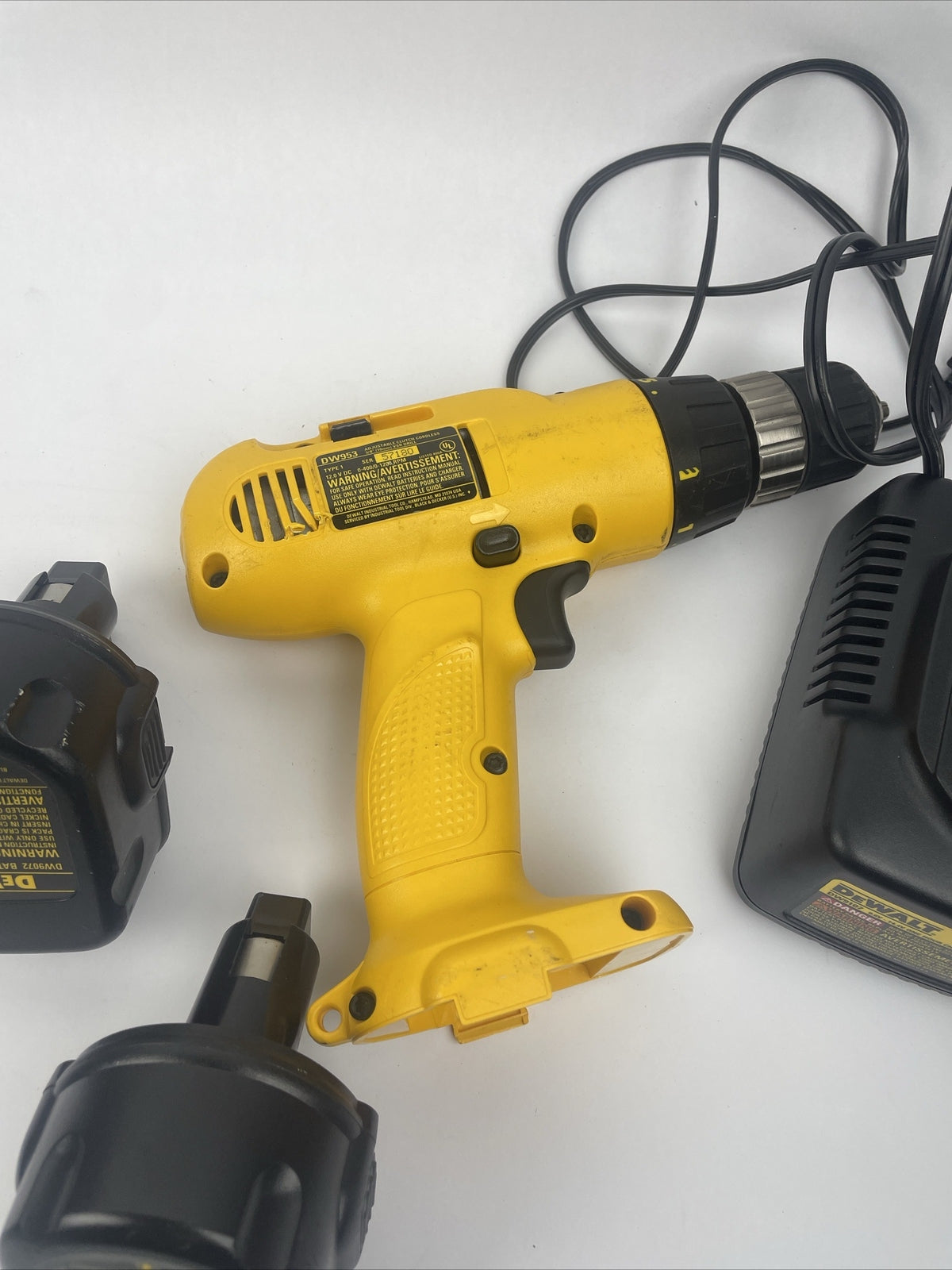 Dewalt DW953 Adjustable Clutch 3/8'' Drill Kit With 2 Batteries & Charger Case