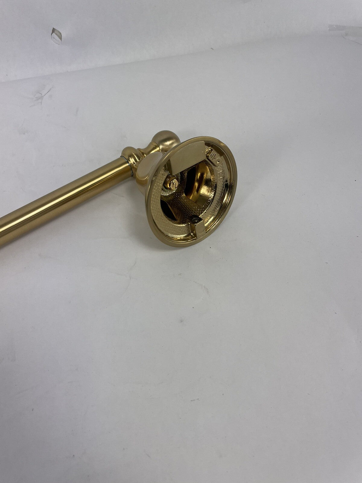 Jado Towel Bar 18” new classic Bathroom Towel Holder Wall Mounted Bronze