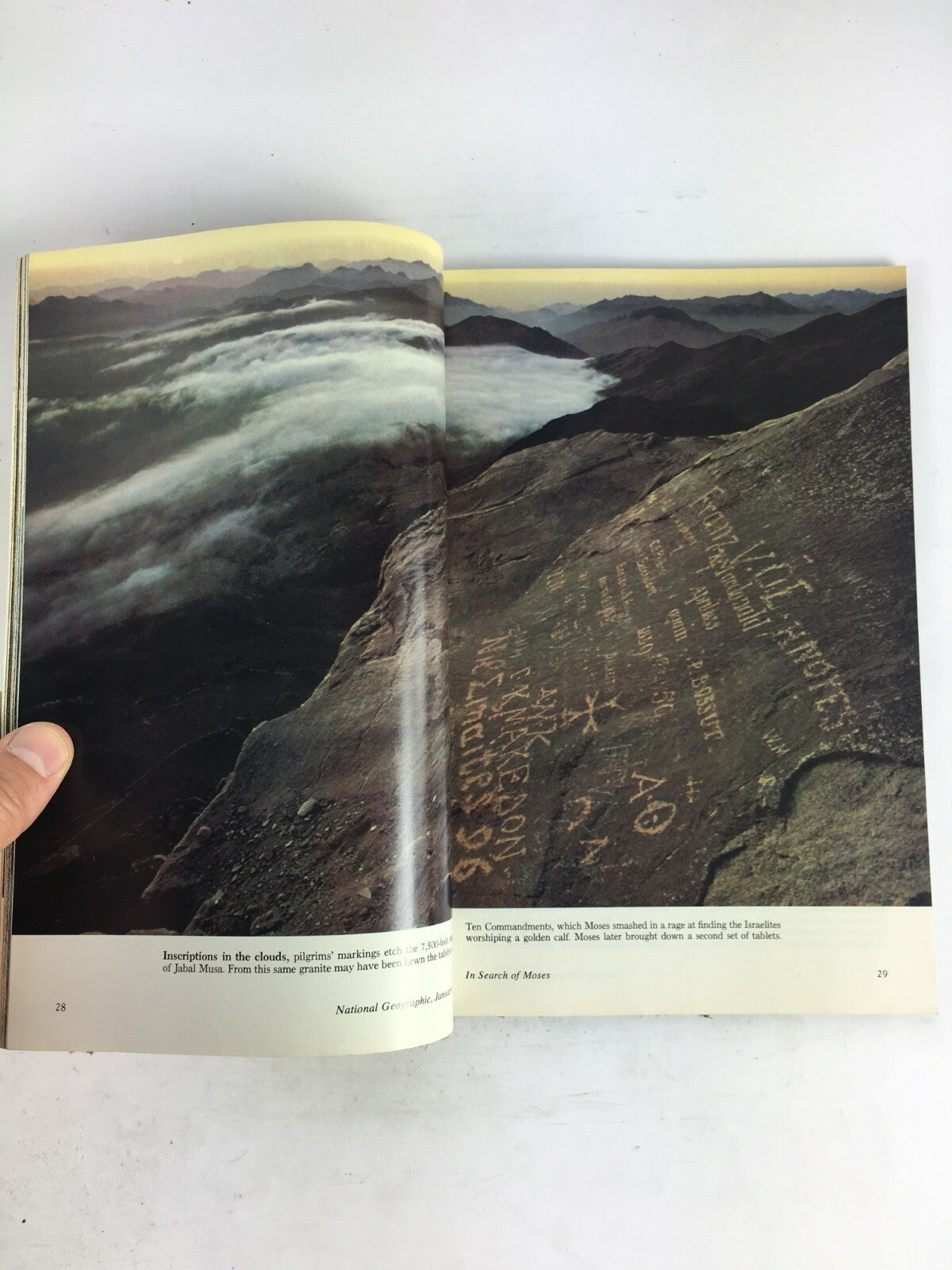 January 1976 National Geographic Magazine Life or Death for The Harp Seal, Haiti