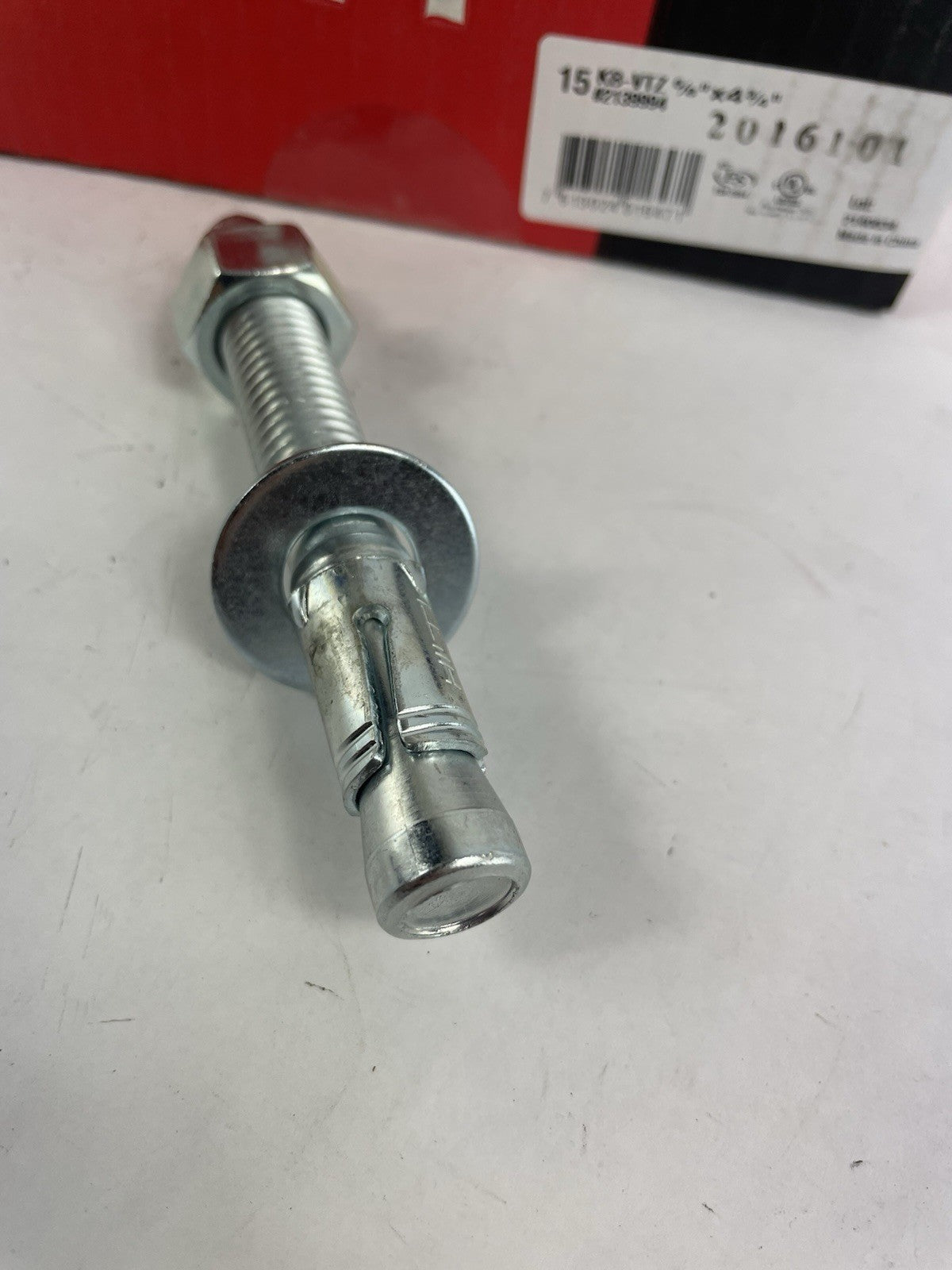 Box of 15 Hilti KB-VTZ 5/8" x 4 3/4" EXPANSION / WEDGE ANCHORS - #2139994