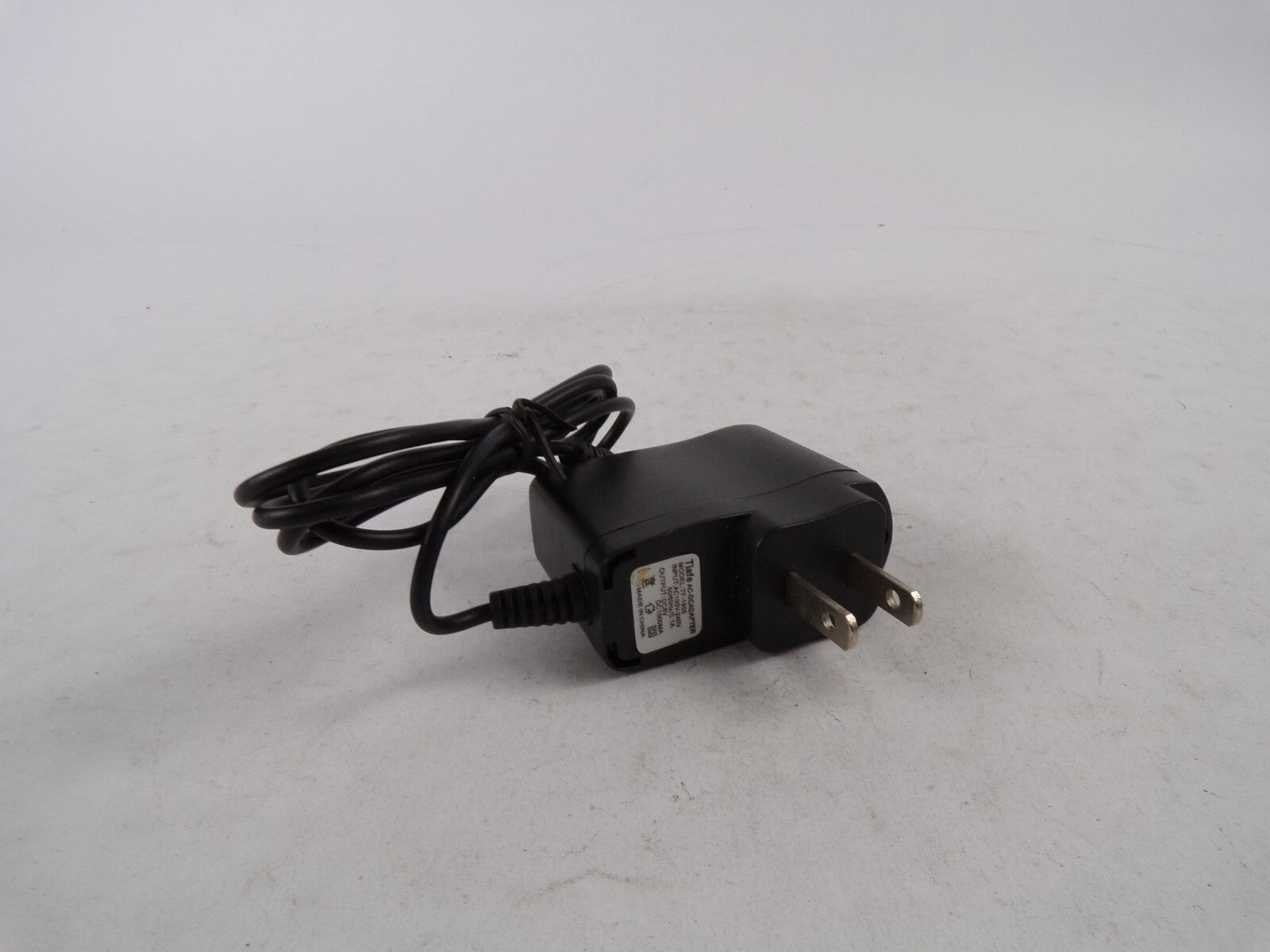 Geniune Tiafe AC Adapter TF-1905 Output 5 V 1000mA Power Supply Adapter A56