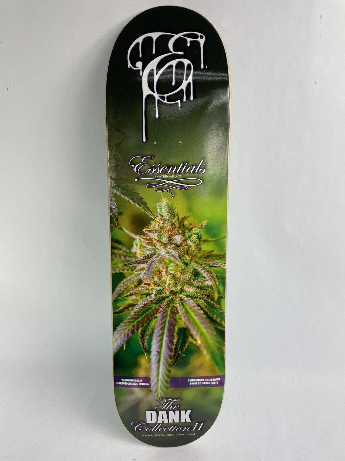 Platinum Gorilla Cannabis week skateboards Hard rock maple 8.125" with grip