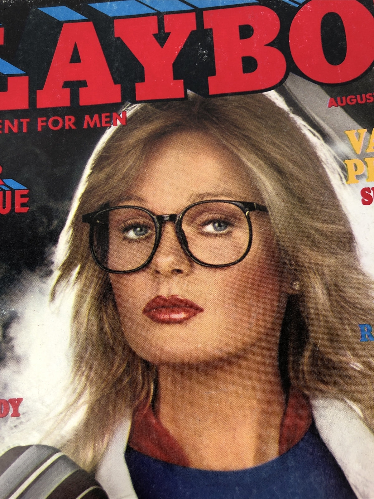 Playboy Magazine August 1981 - Playmate Debbie Boostrom - Valerie Perrine - LOOK