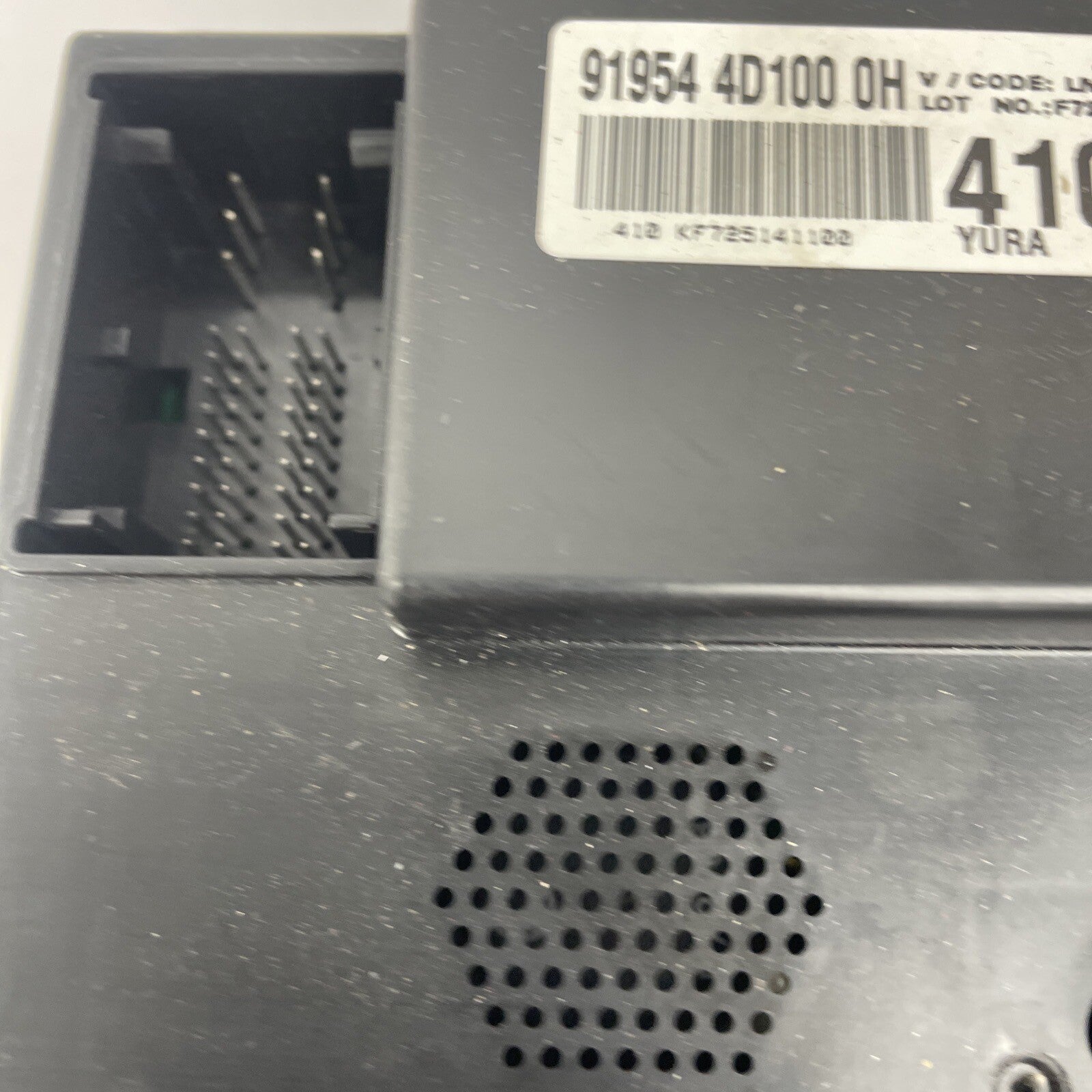 Kia fuse box module 91954-4D100 Sedona Entourage