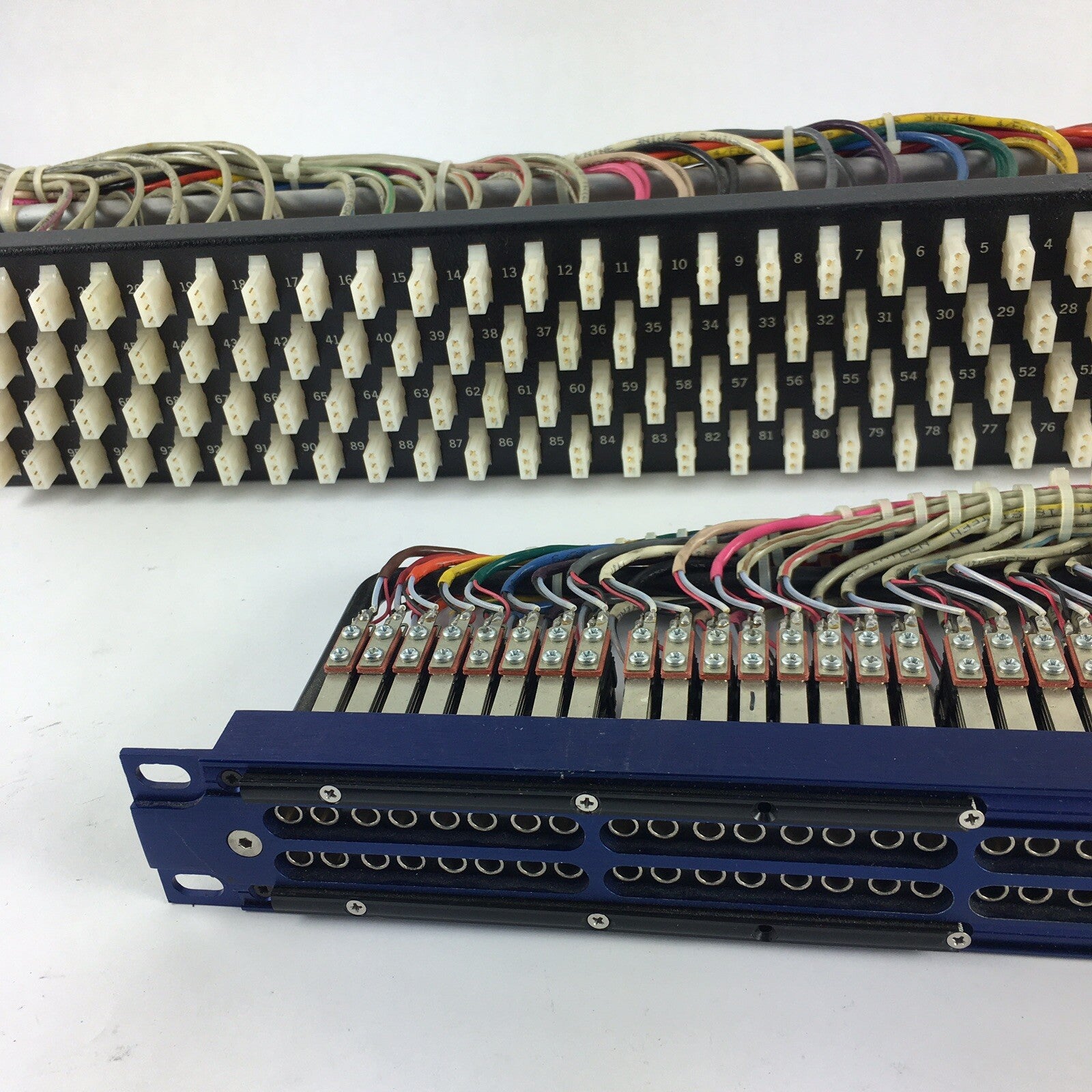 Blue Rean Neutrik TT Bantam 96 Point Patch Bay Wired e3 panel 96 connectors HN