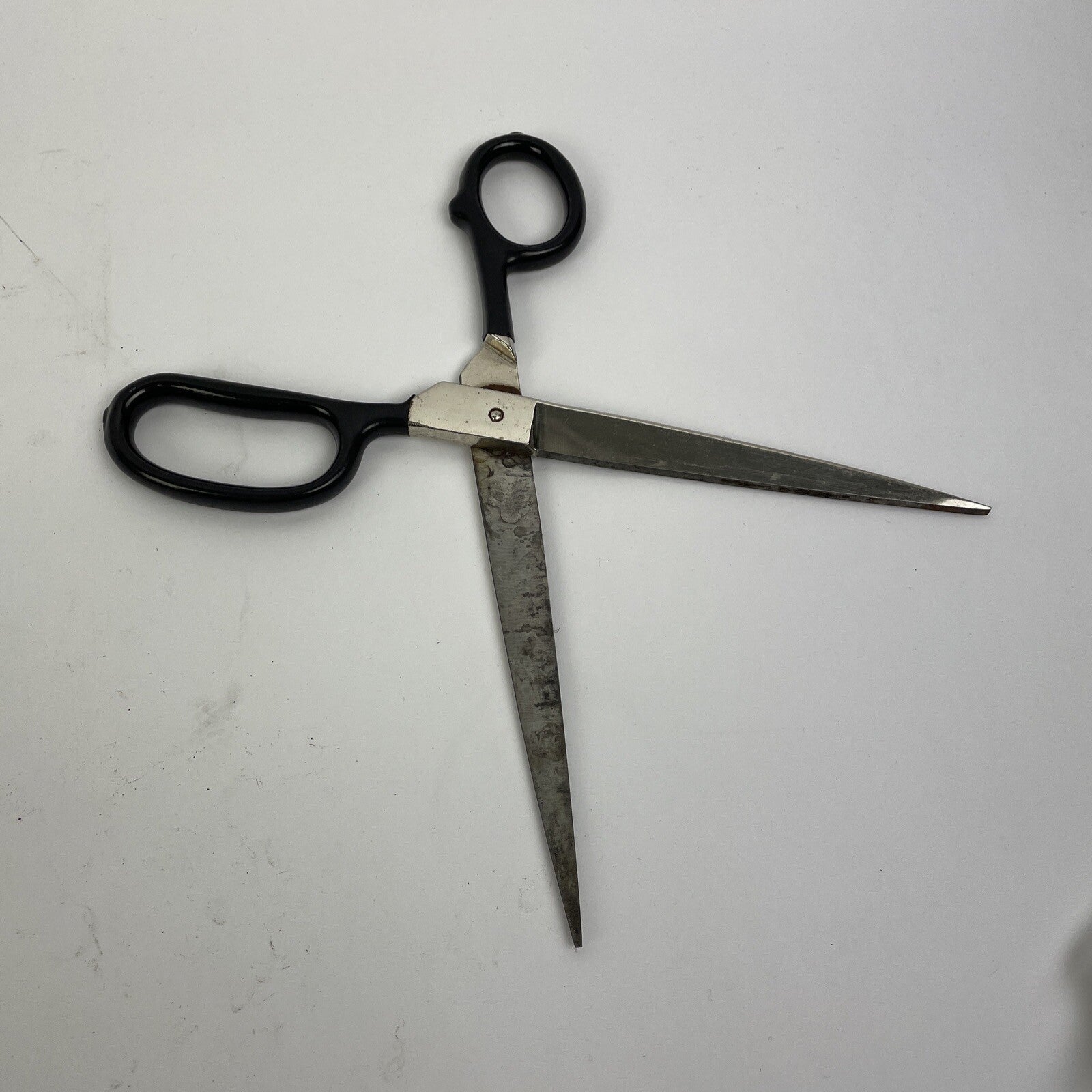 Vintage Heritage USA Scissors Shears Tailor Seamstress 9" Black Handle USA Made