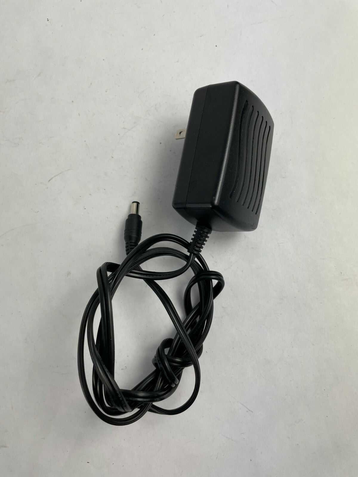 Genuine Ac Adapter SW-5V/4A Output 5 V 4 A Power Supply Adapter A75