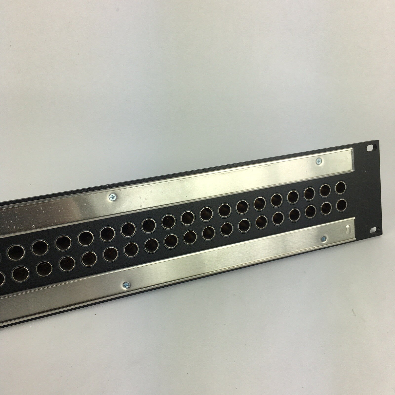 Bittree B48T 2WNHD/S 2x24 Port Patchbay Panel Unit 2U Rackmount