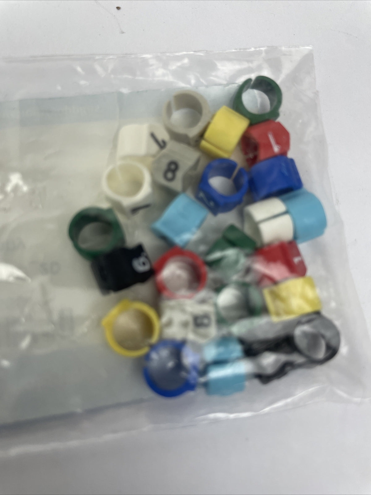 Agilent Technologies 5067-6654 colored clip kit for number and color coding
