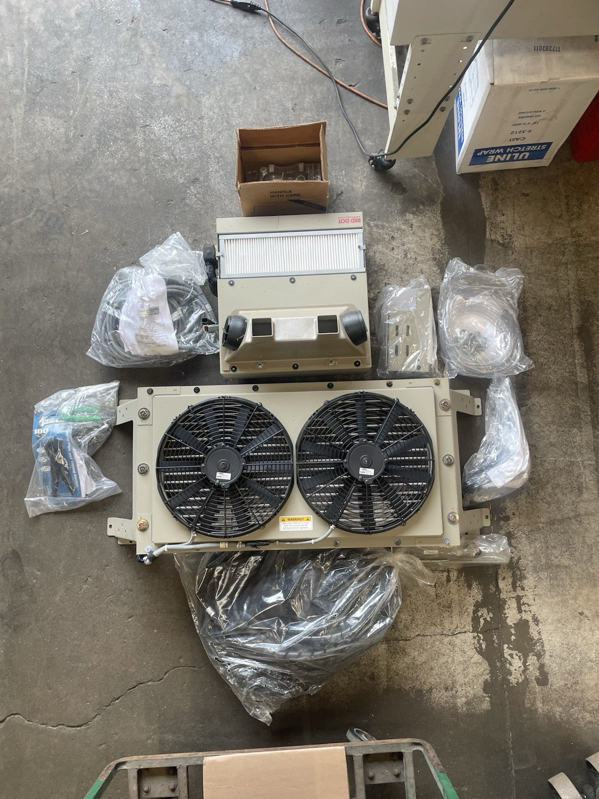 HUMVEE A/C Air Conditioning KIT R-2400-0 OEM Red Dot Backwall W/FRONT VENTS