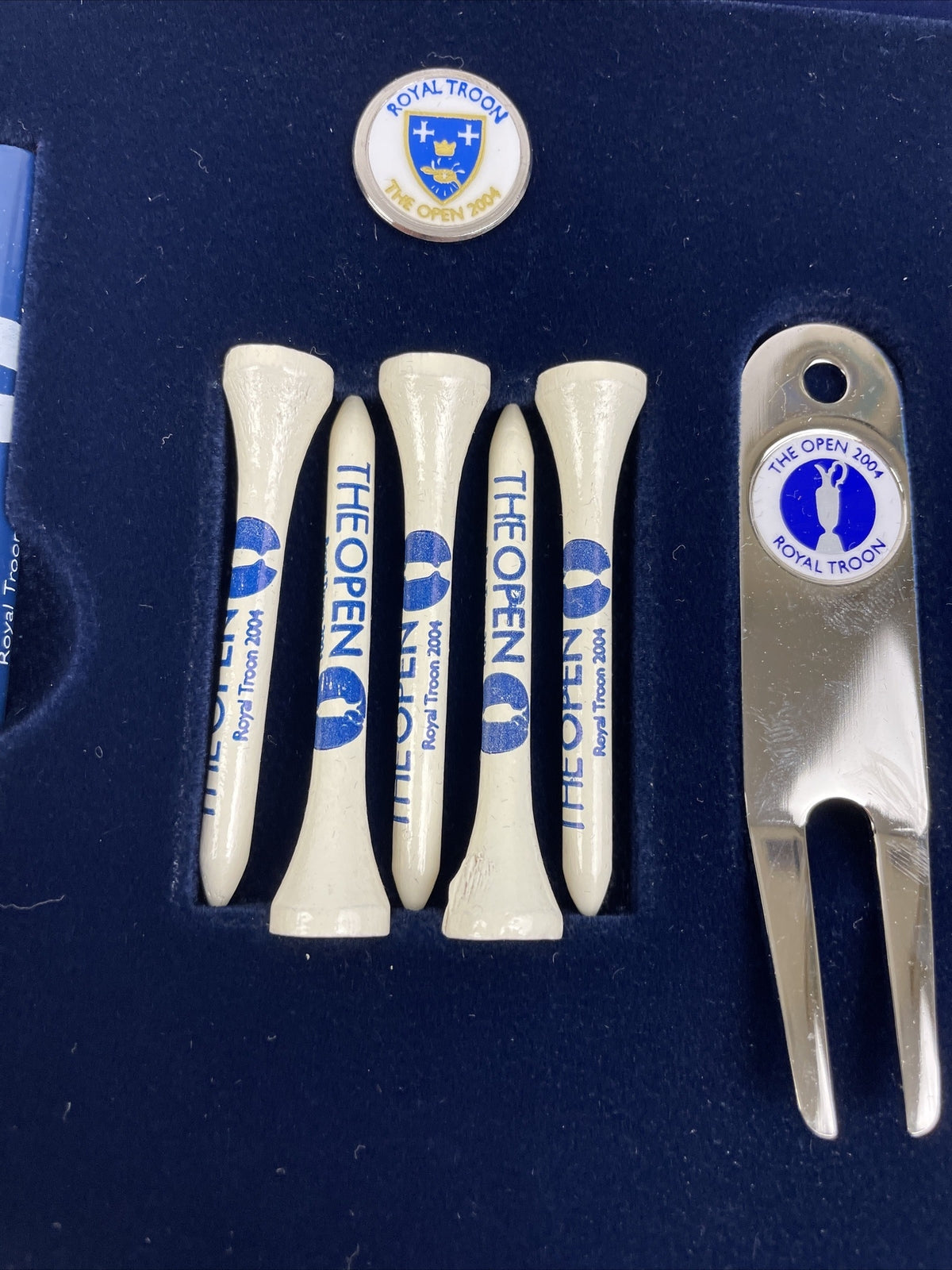 2004 The Open Royal Troon Golf Box Set 2 Balls Tees Divot Tool Marker Pencil NIB