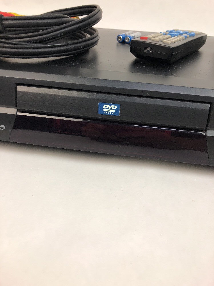 TOSHIBA SD-1600U DVD PLAYER W/ REMOTE + ALL CABLES USED & WORKS GREAT FSTSHP