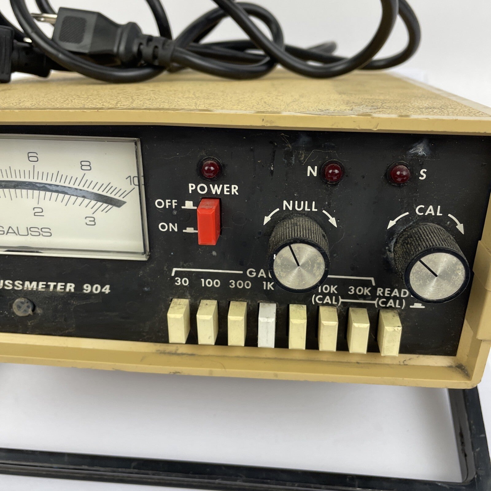 RFL Industries 904 GAUSSMETERA.C. Voltage 50 / 60 Hz 230V 115V - USA Made
