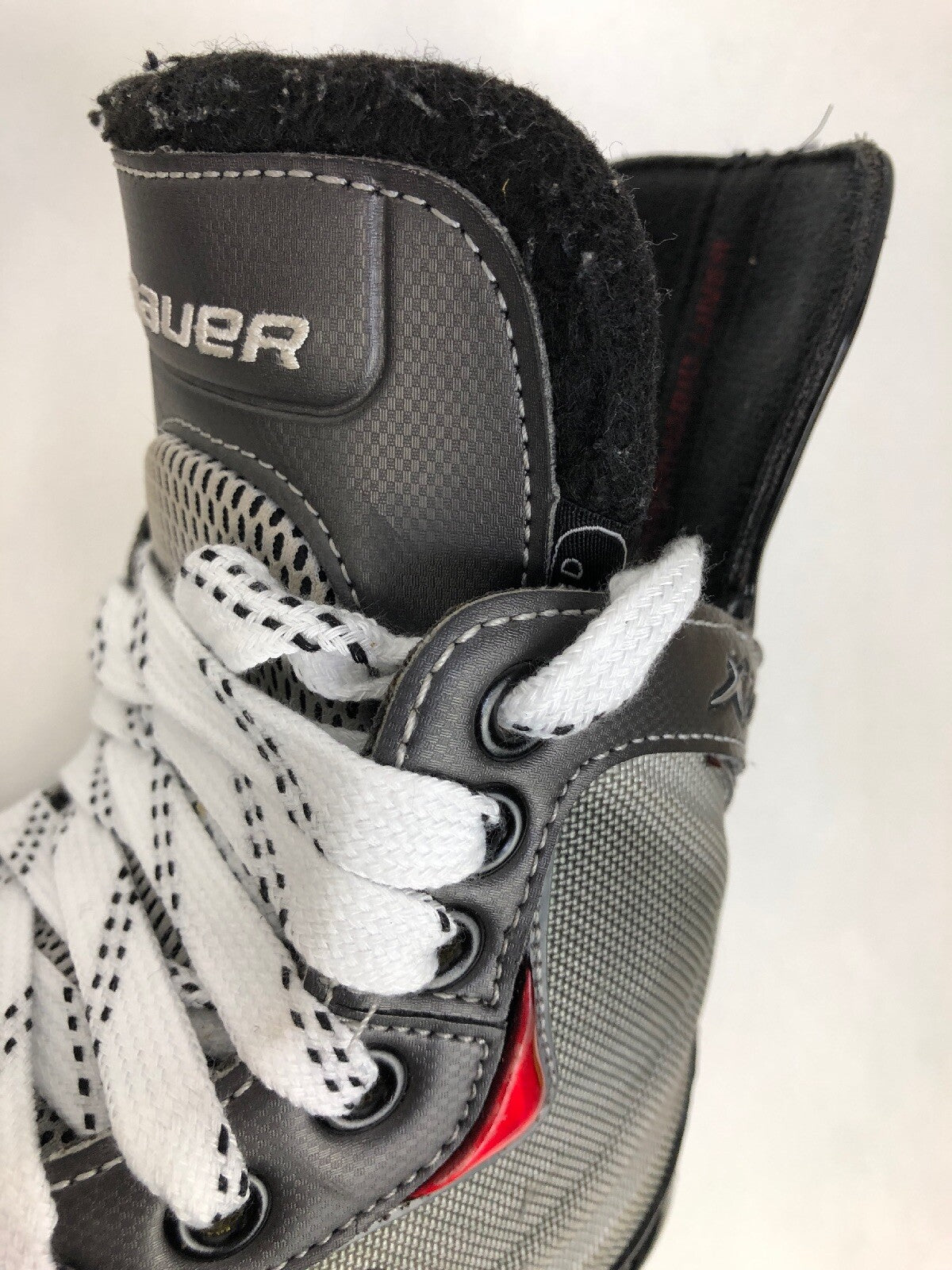 Baur Vapor X40 X:40 Size 5 Eur 37.5 Tuuk Ice Hockey Skates Youth Unisex Skate