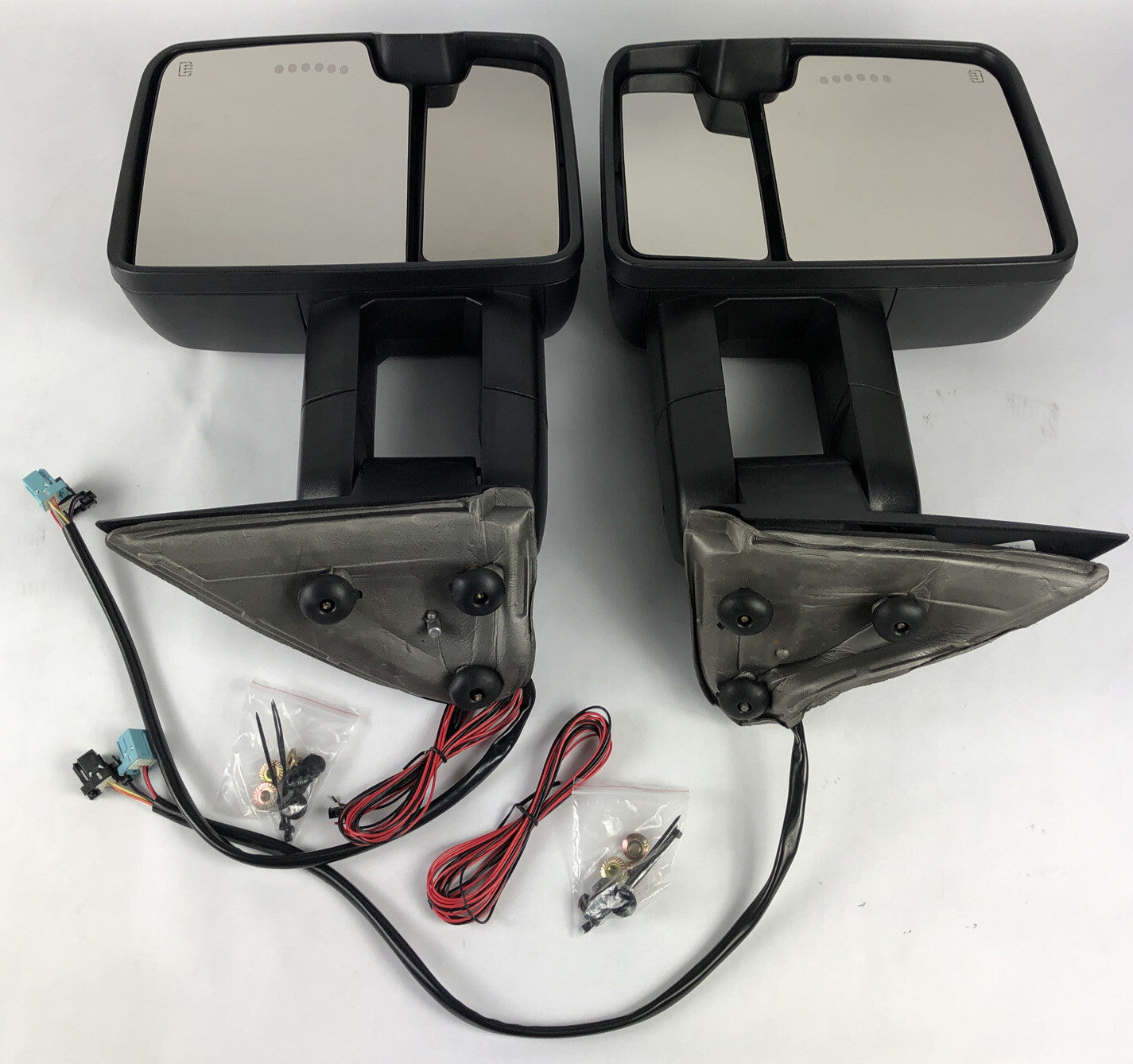 Heated power tow mirror with turn signal Ford F250 Super Duty 1999-2007