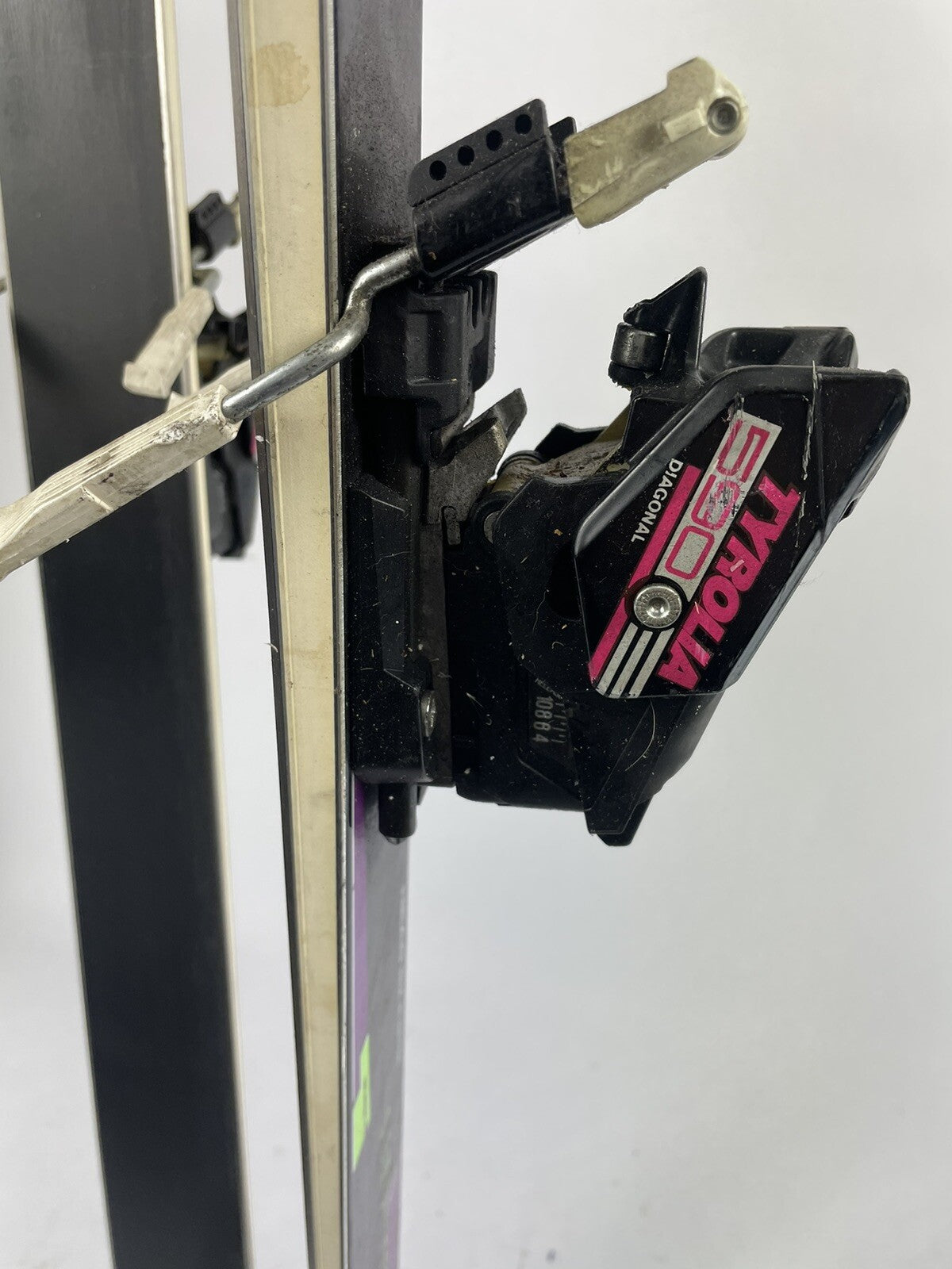 HEAD Sensation Radial 197cm Austria skis with Tyrolia 590 Diagonal