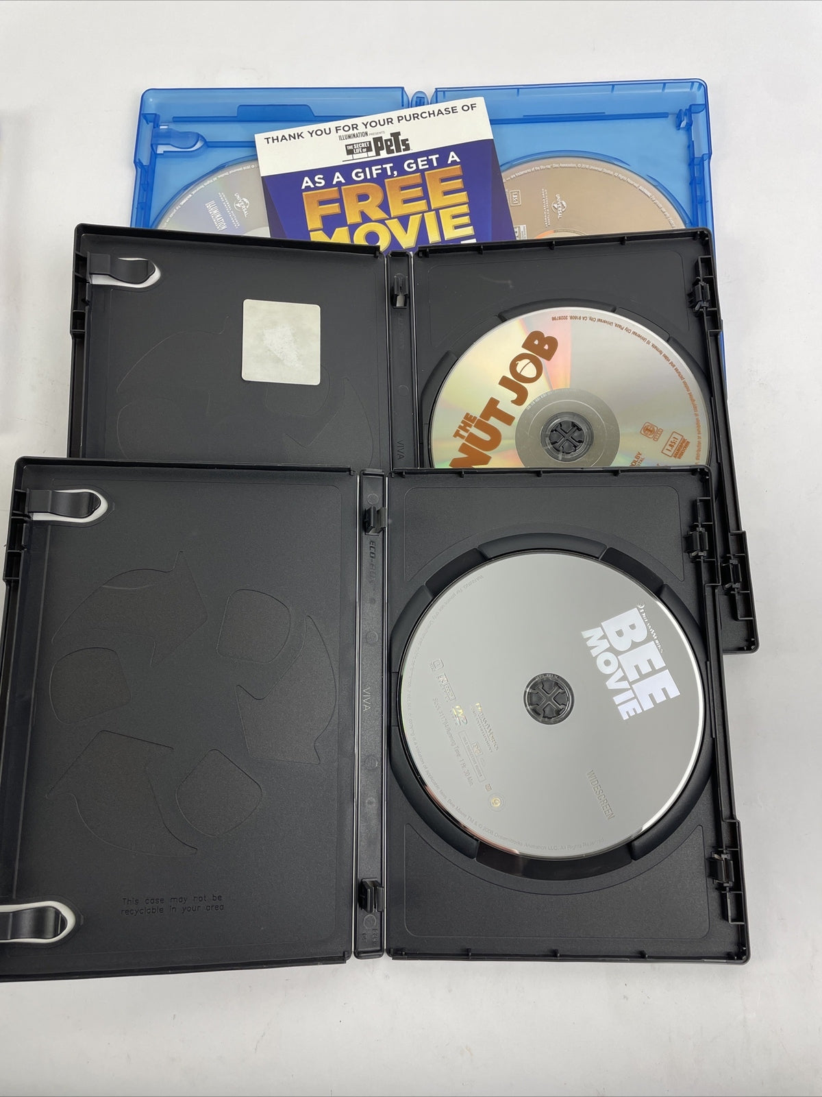 Lot of 3 Dreamworks DVD Movies Bee Movie, The Secret Lives of Pets, The Nut Job