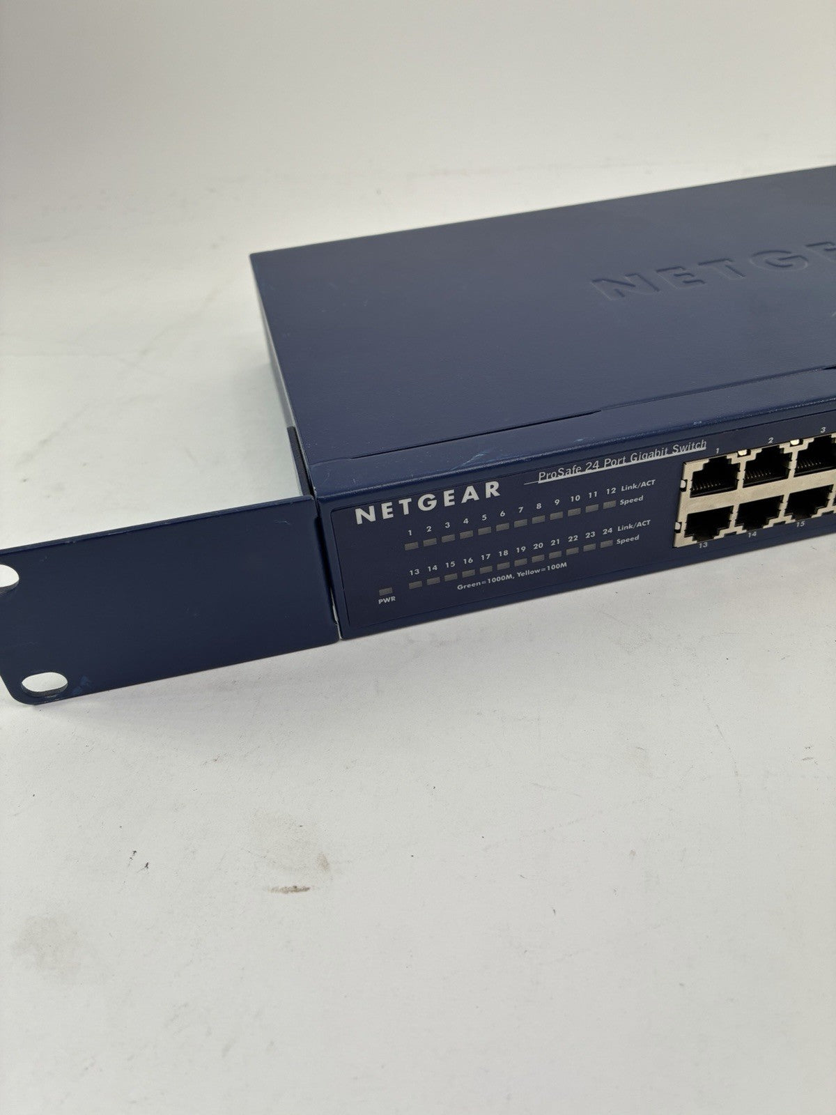 NETGEAR ProSafe JGS524 24-Port Gigabit Ethernet Switch – Rackmount