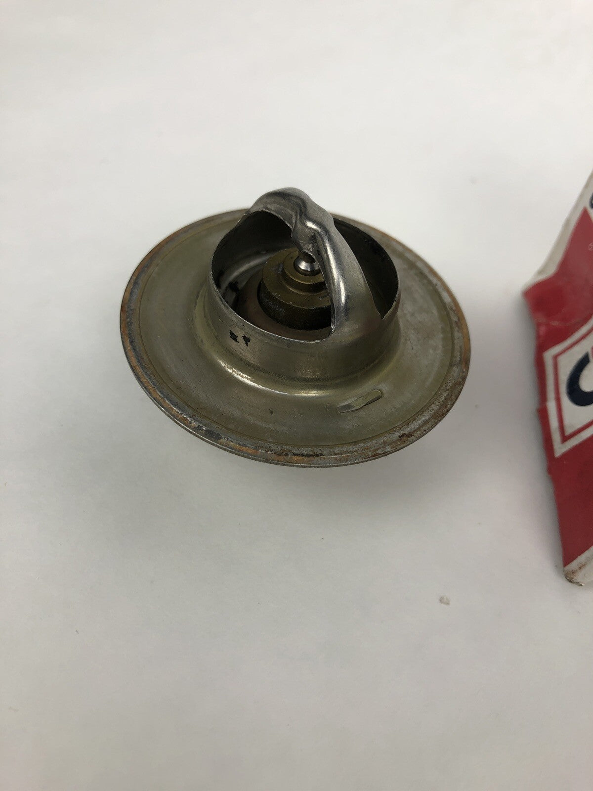 AC Delco 131-3 thermostat 3041390 NOS genuine OEM engine cooling thermostat new in box