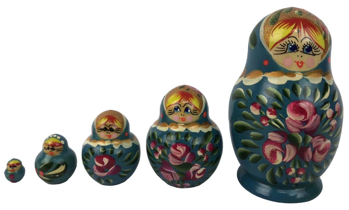 Vintage Beautiful Wood Nesting Dolls - SET OF 5 HAND PAINTED 3.5" DOWN TO MINI