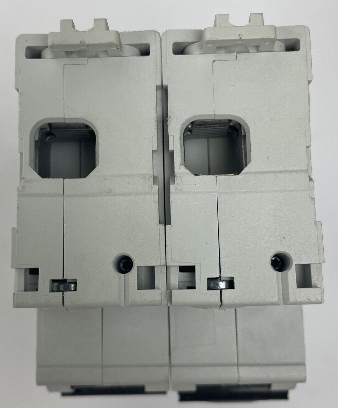 Lot of 2 x Merlin Gerin Multi 9 C120N C100 240/415V 10000 Circuit Breaker OEM