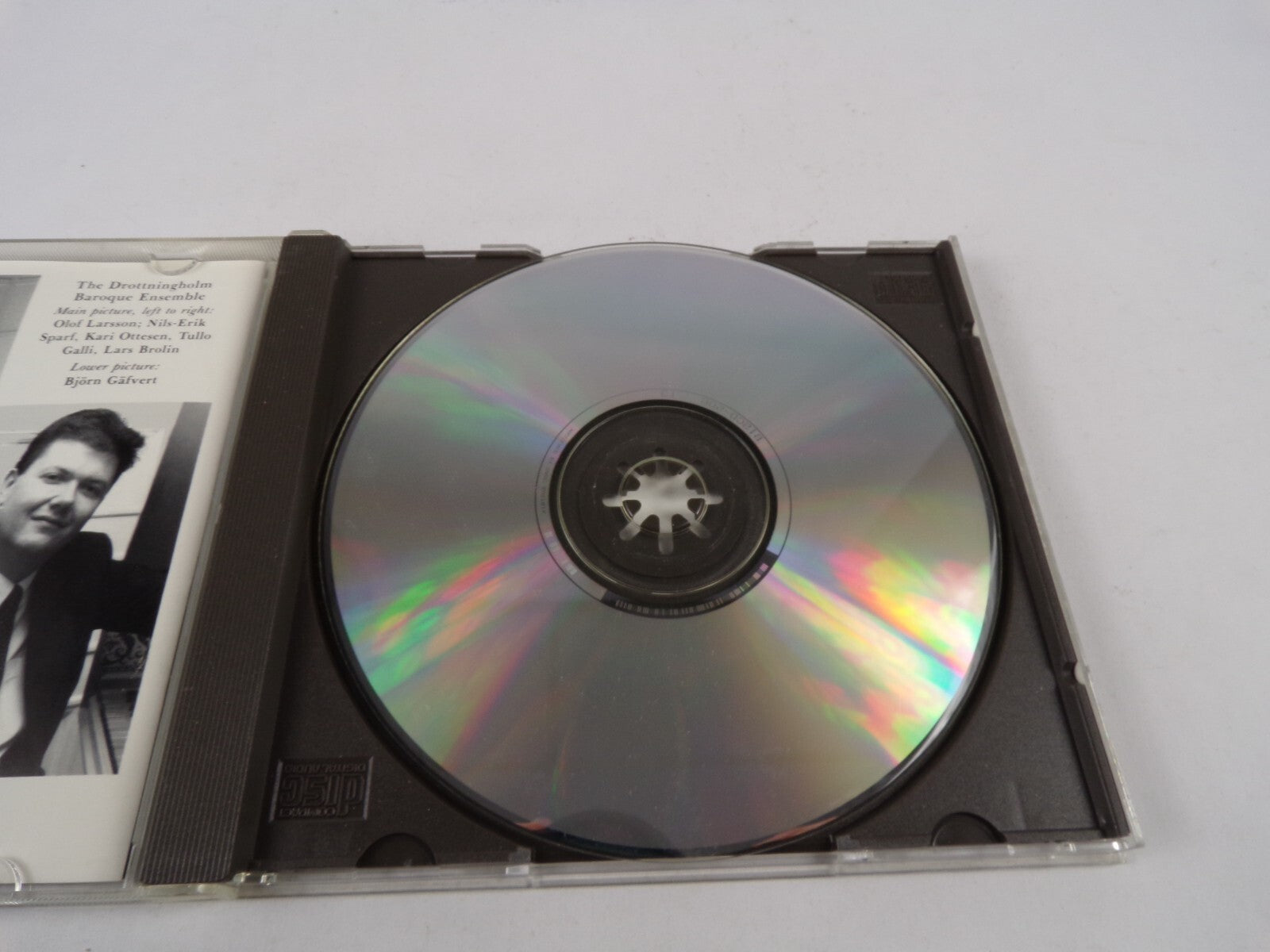 W.A Mozart Eine Kleine Nachtmusik K.V 525 Divertimentos,K.V. 136, 137, 138 CD#30
