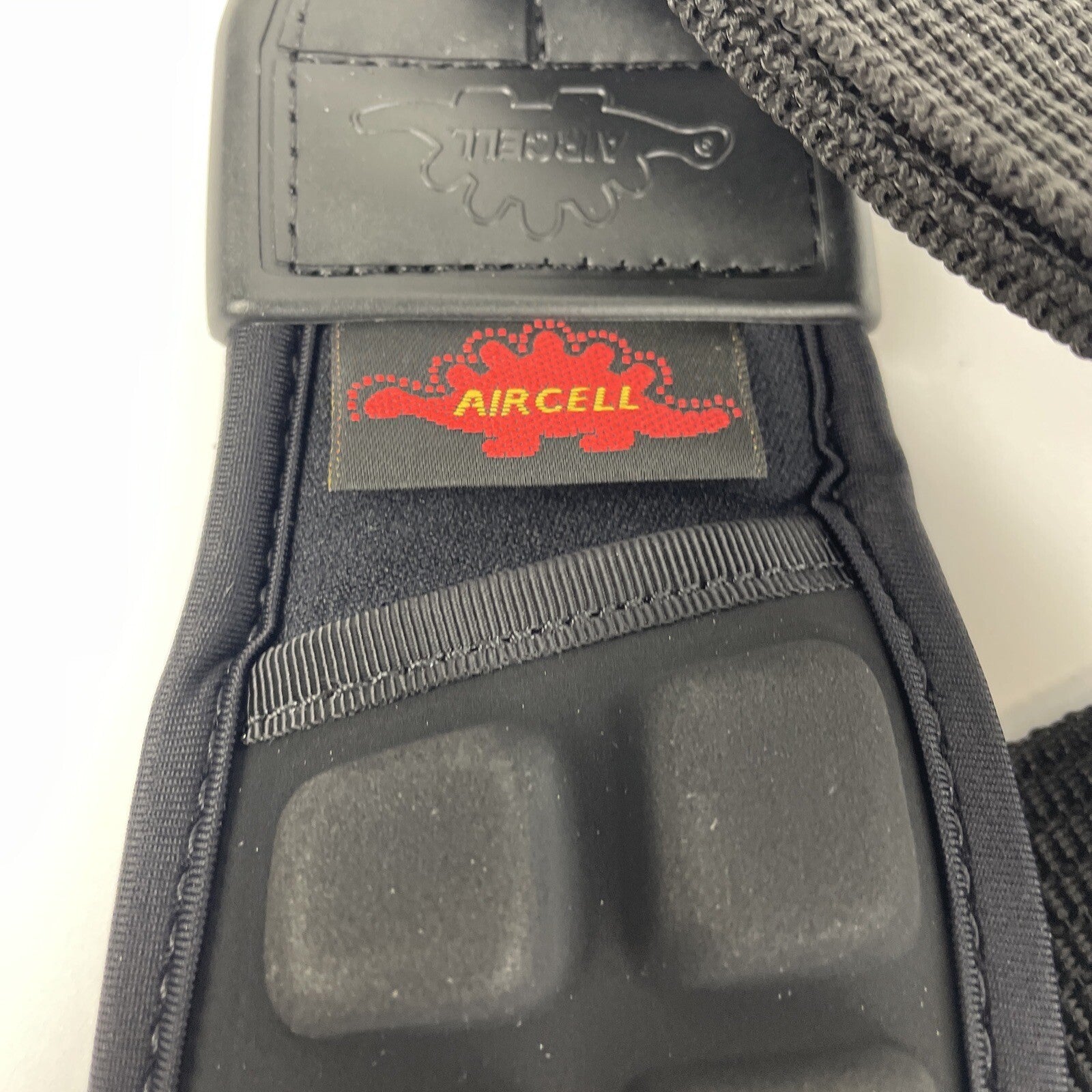 New Air Cell Strap 2.5: Quantaray Black Air Thermodyne Cell Strap Camera strap
