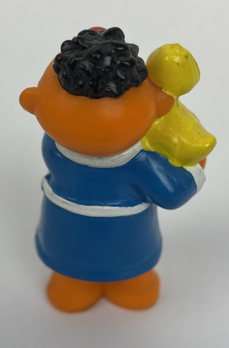 TYCO Hensen Sesame Street Bath Ernie with Rubber Duckie Figure Or Cake Topper