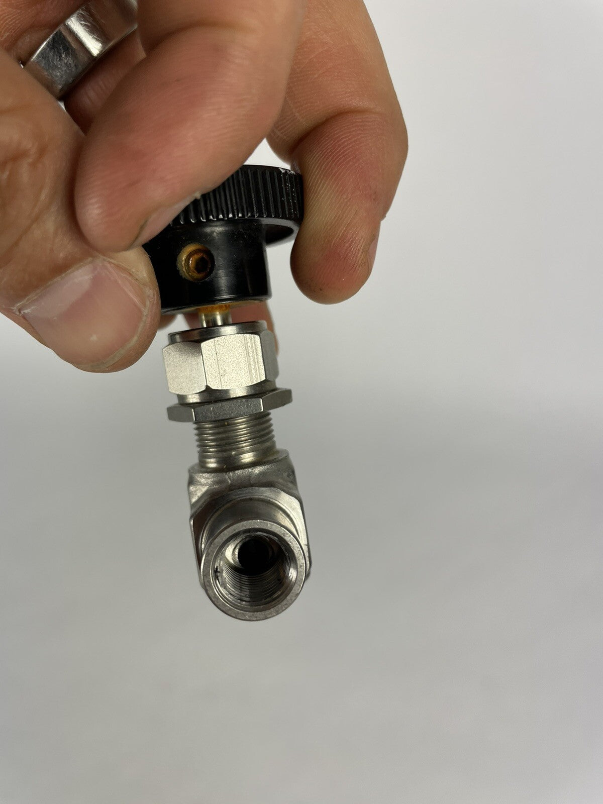 Swagelok SS-ORF2 Stainless Steel Integral Bonnet Needle Valve FNSP