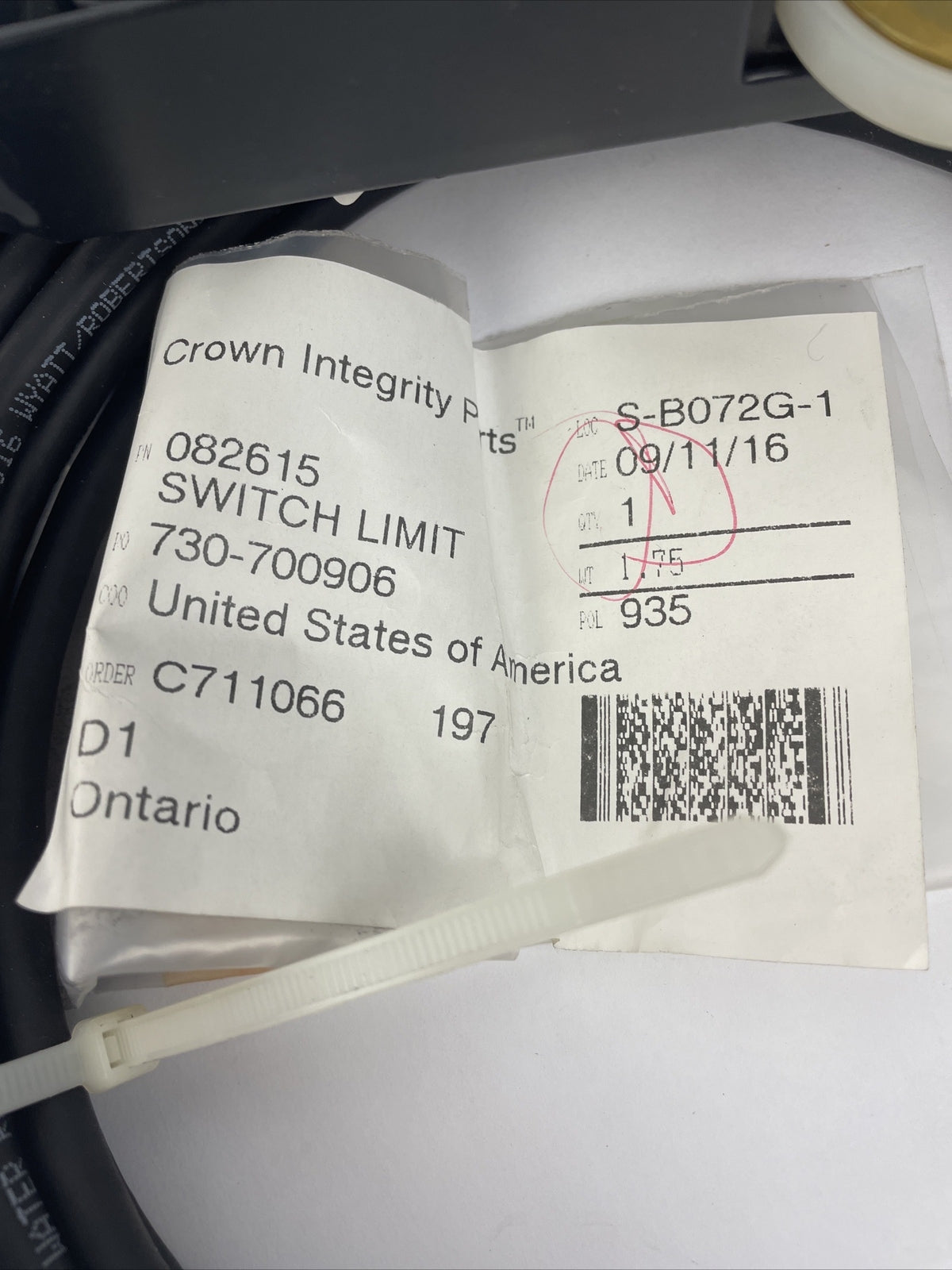 OEM Crown Integrity Parts Systems P/N - 082615 Forklift Limit Switch Limit