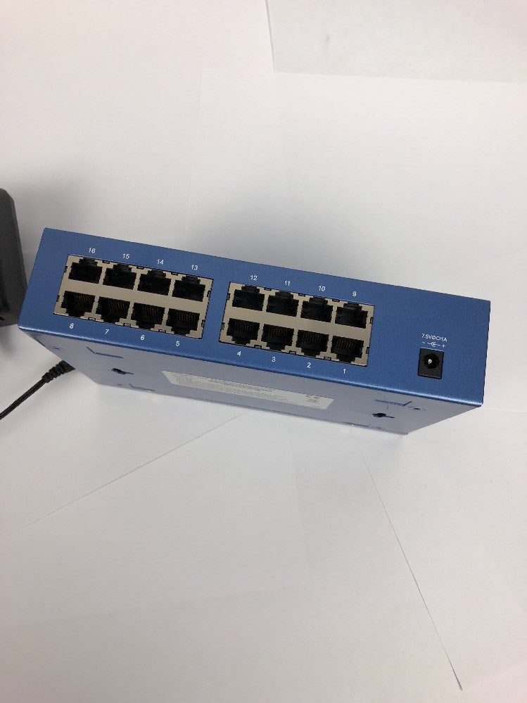 TRENDnet TE100-S16E Plus 10/100 Mbps NWay Switch 16-Ports External Switch