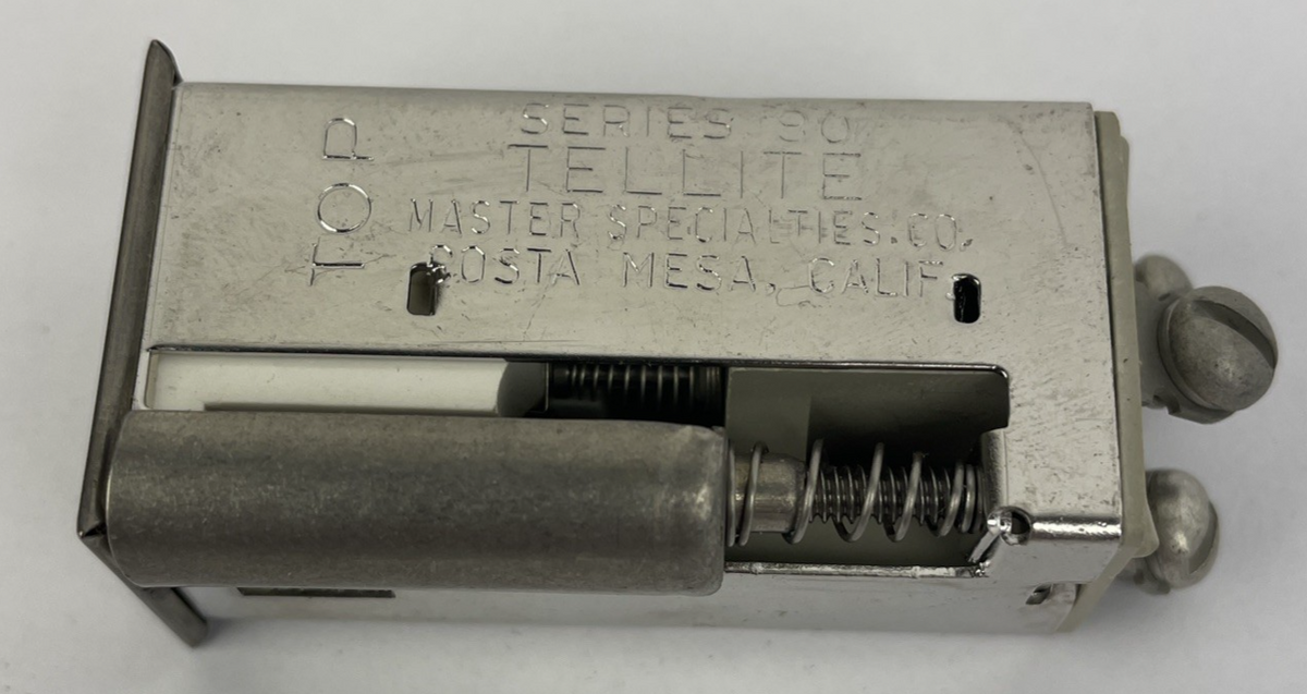 Eaton TELLITE Master Specialties Company USA - Switch Series 80 w Lamp NOS