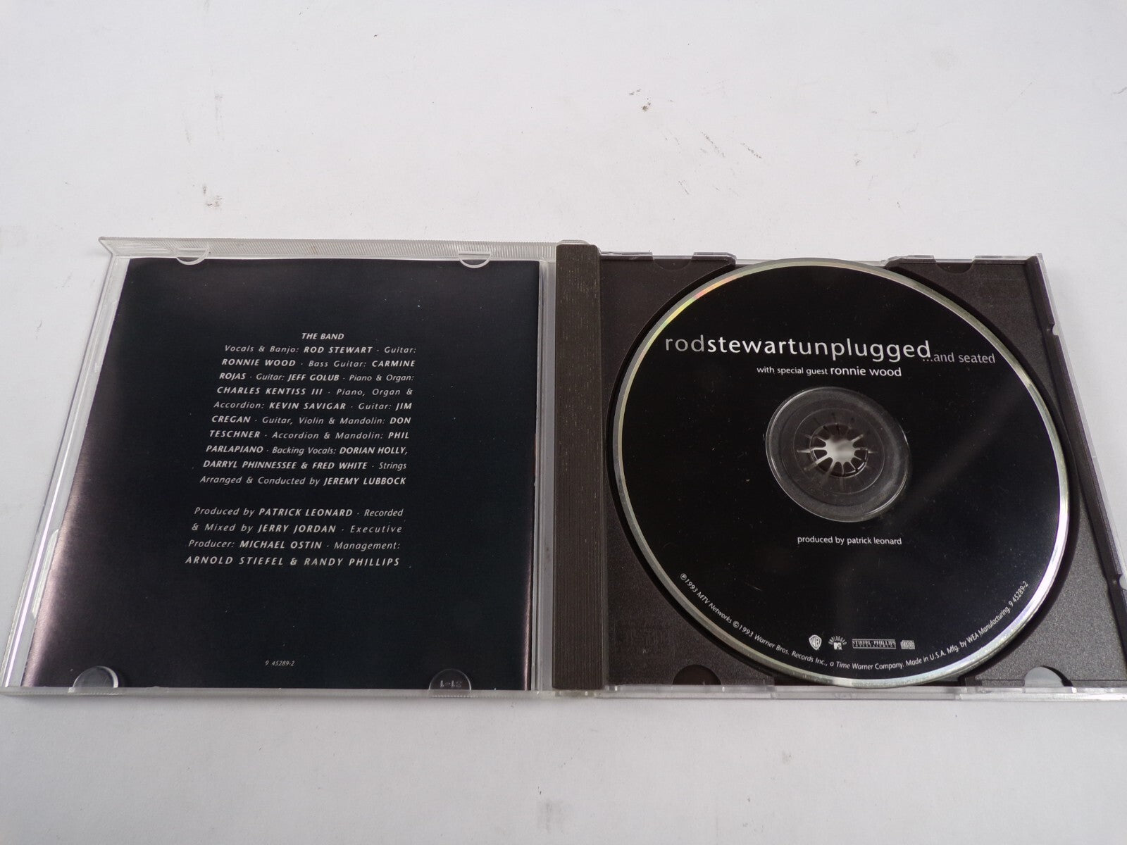Rod Stewart Unplugged and Seated Hot Legs Tonight's The Night Maggie May CD#51