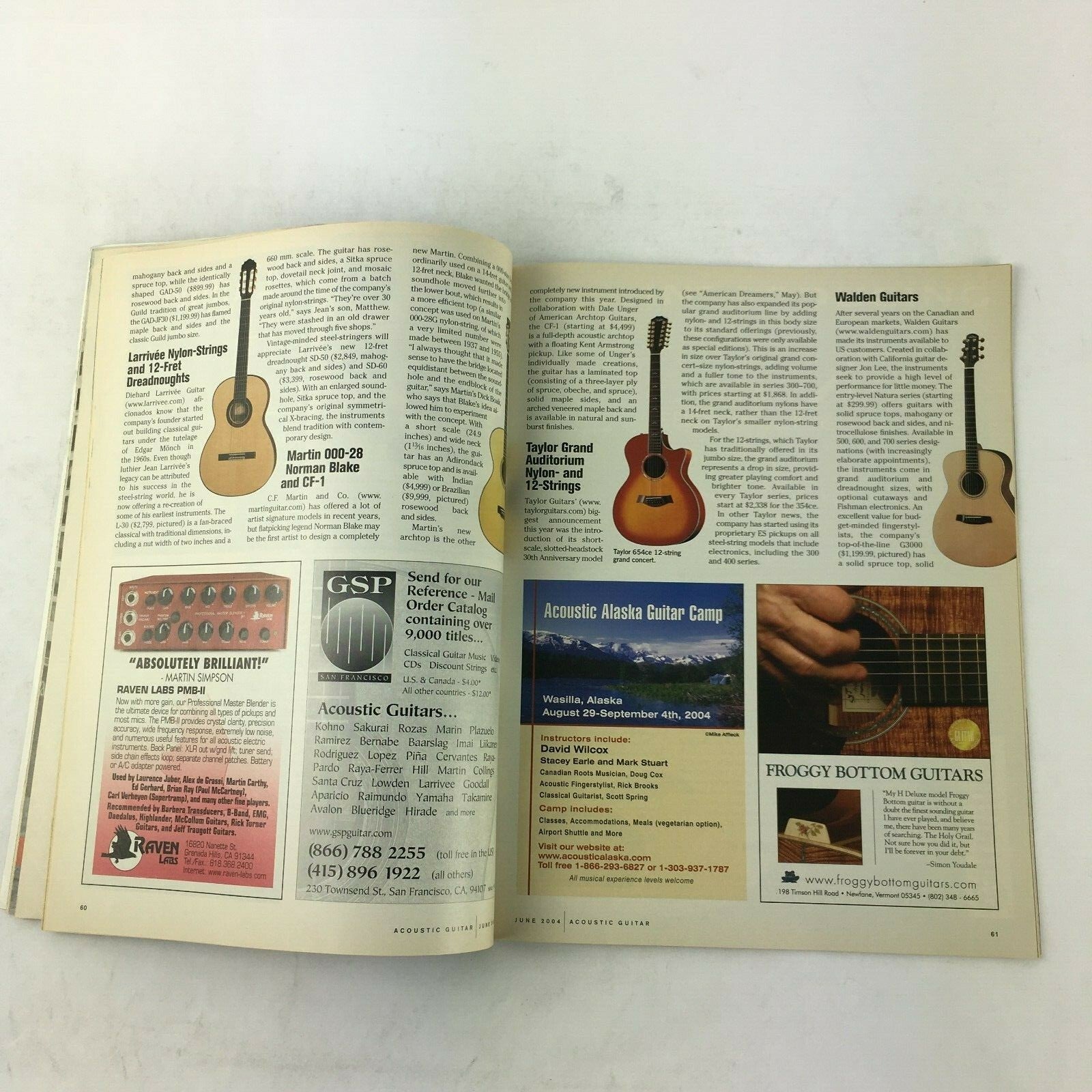 June 2004 Guitar World Magazine Malian Guitar Master Habib Koite Miking Martin