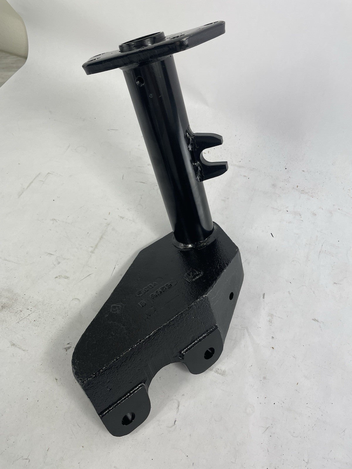 Meritor A263299M6305 air brake chamber bracket OEM truck part