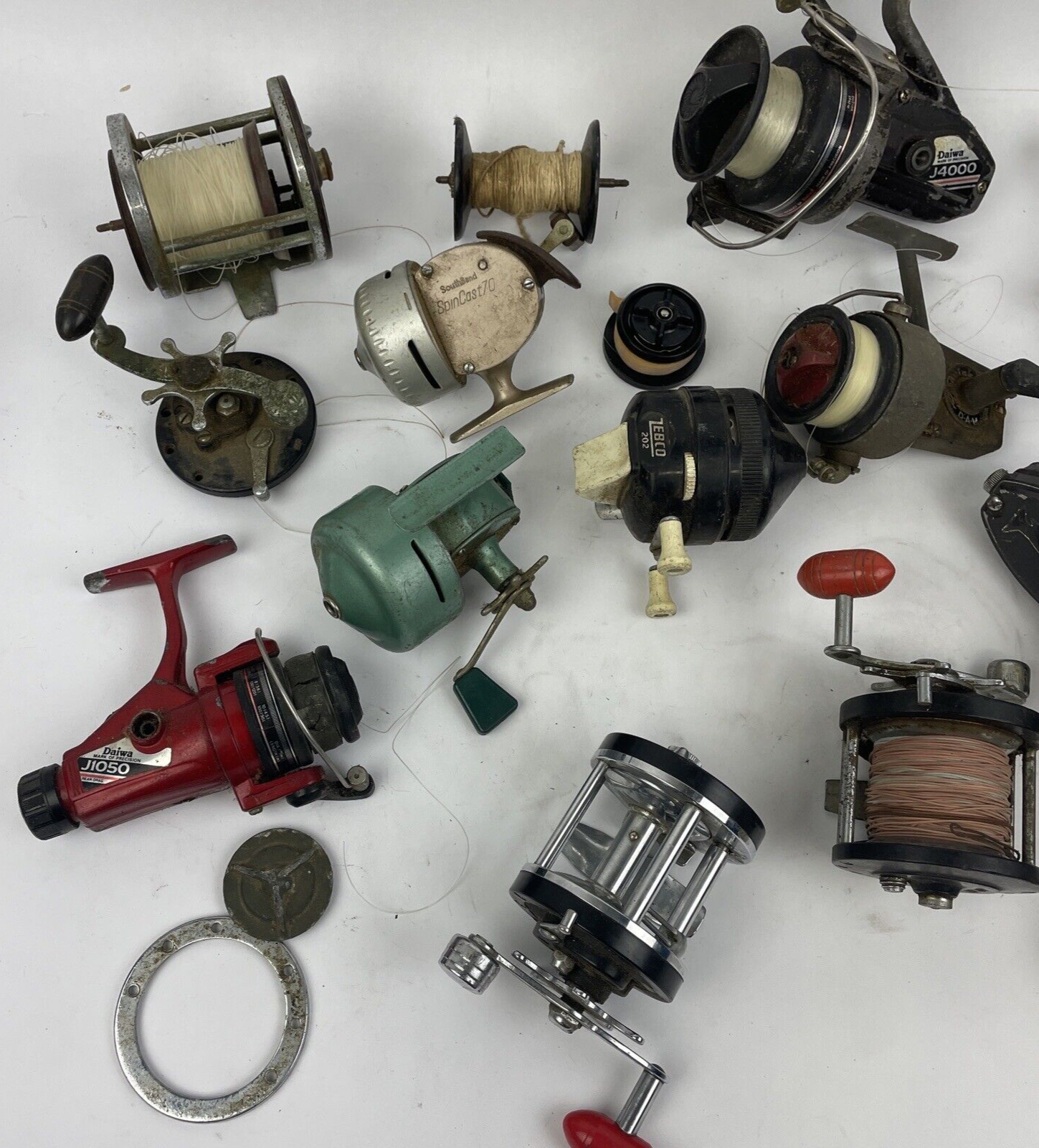 10 + Vintage Bait Cast Conventional Spinning Fresh Salt Reels For Parts Repair
