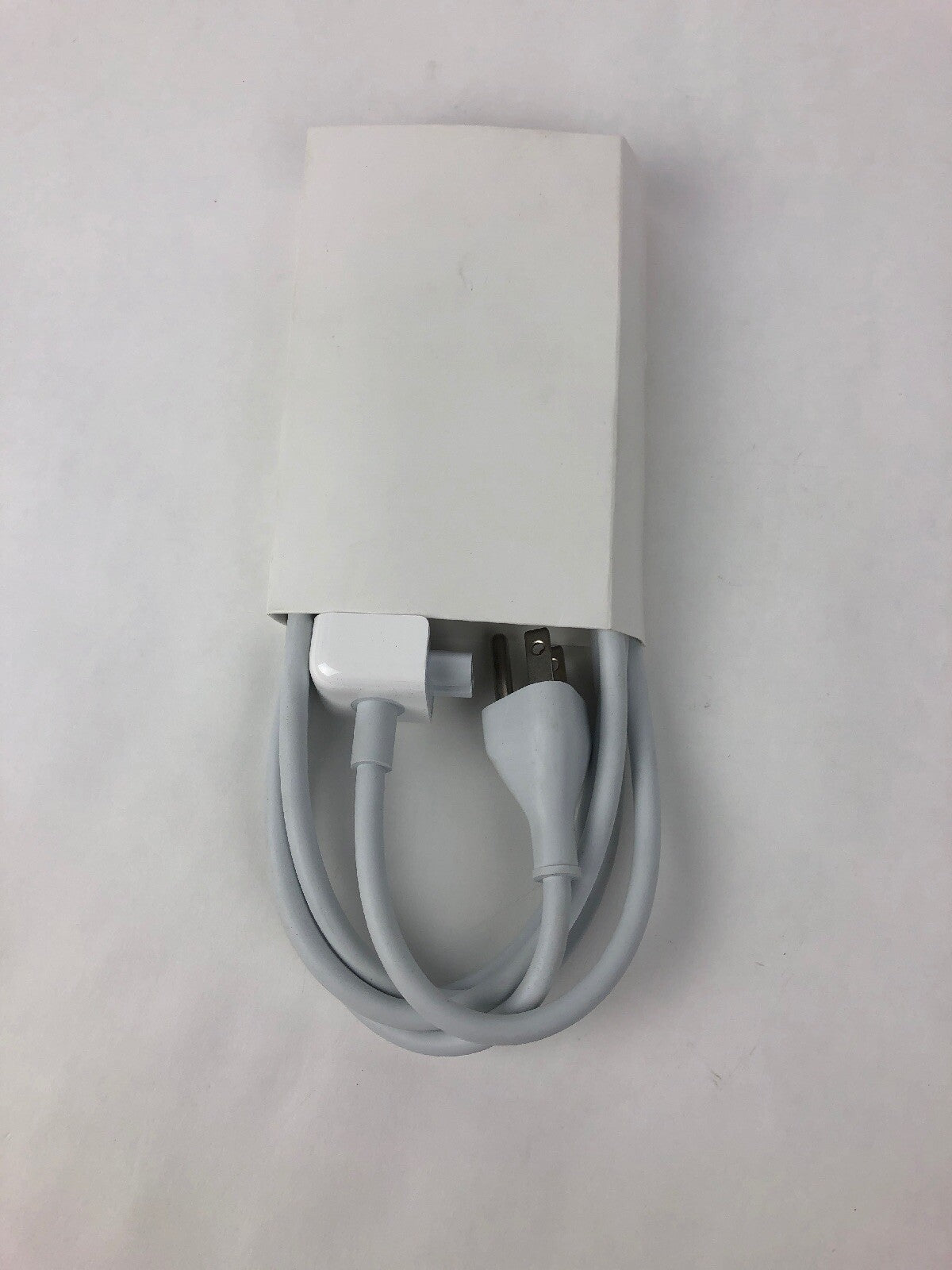 Genuine OEM Apple Longwell Laptop Power Adapter Cord LS-7A 2.5A 125V E344534 p