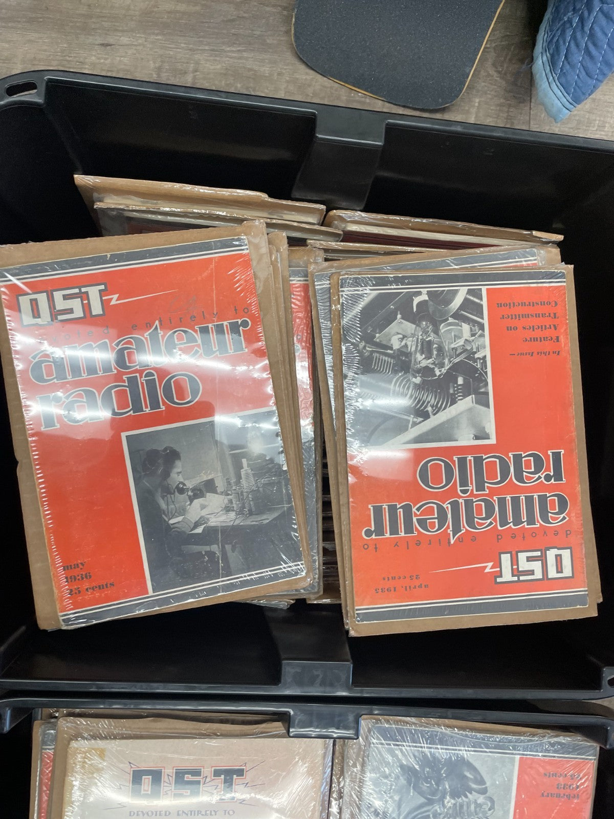Lot of 122 Vintage QST Amateur Radio Magazines 1920s-1930s Ham Radio Collection