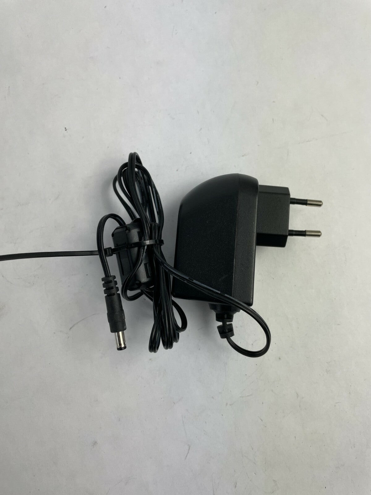 Genuine Sunny AcAdapter SYS1308-1505-W2E Output 5V 3.0A Power Supply Adapter A73