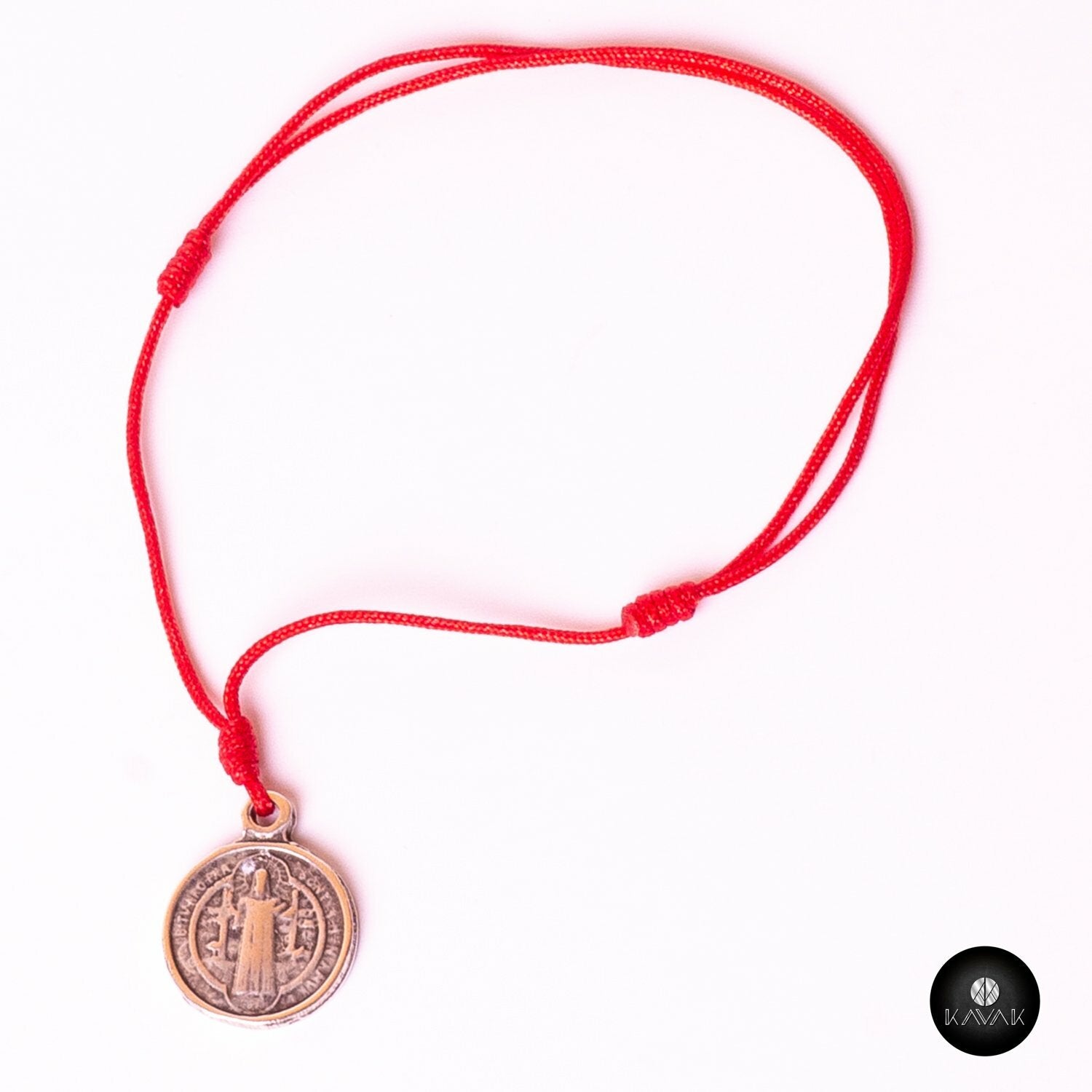 Kavak handmade red Saint Benedict thread bracelet