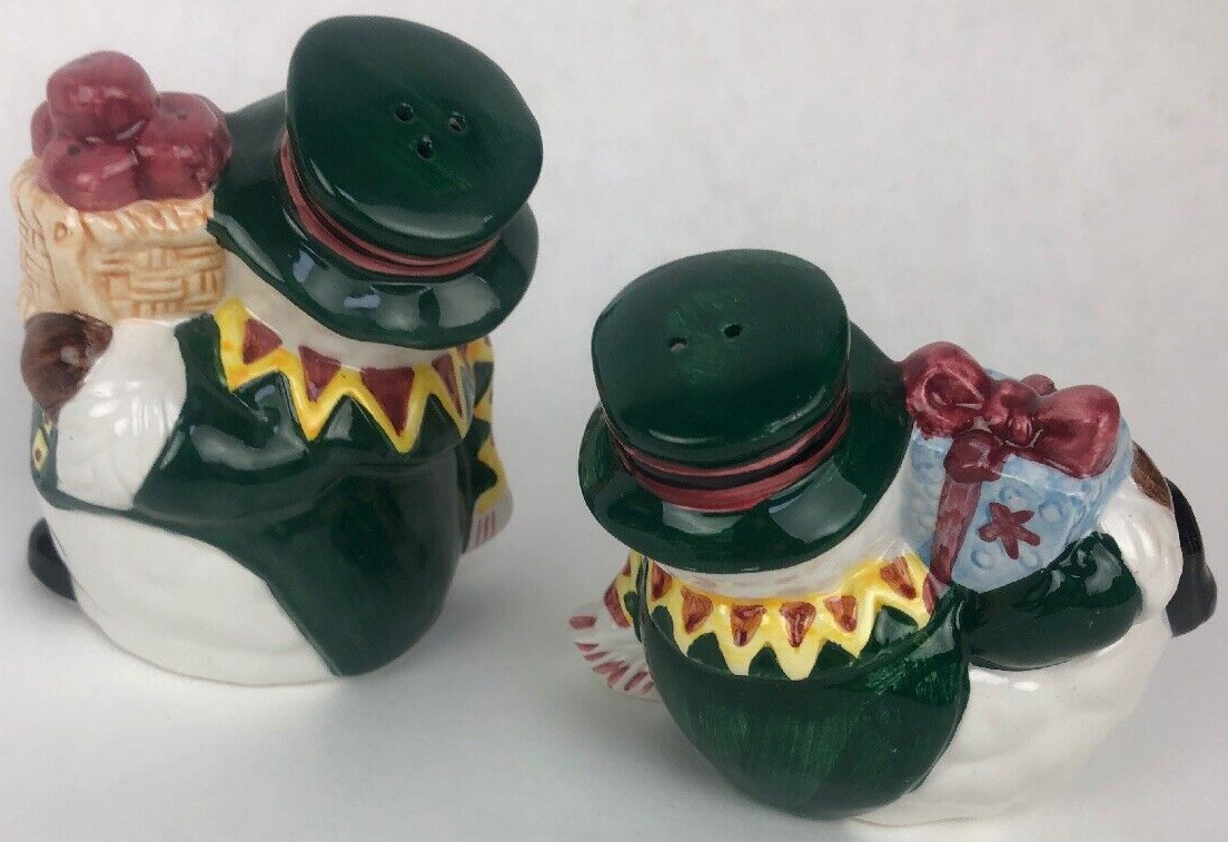 World Bazaars Inc. Christmas Snowman Holiday Ceramic Salt & Pepper Shaker Set
