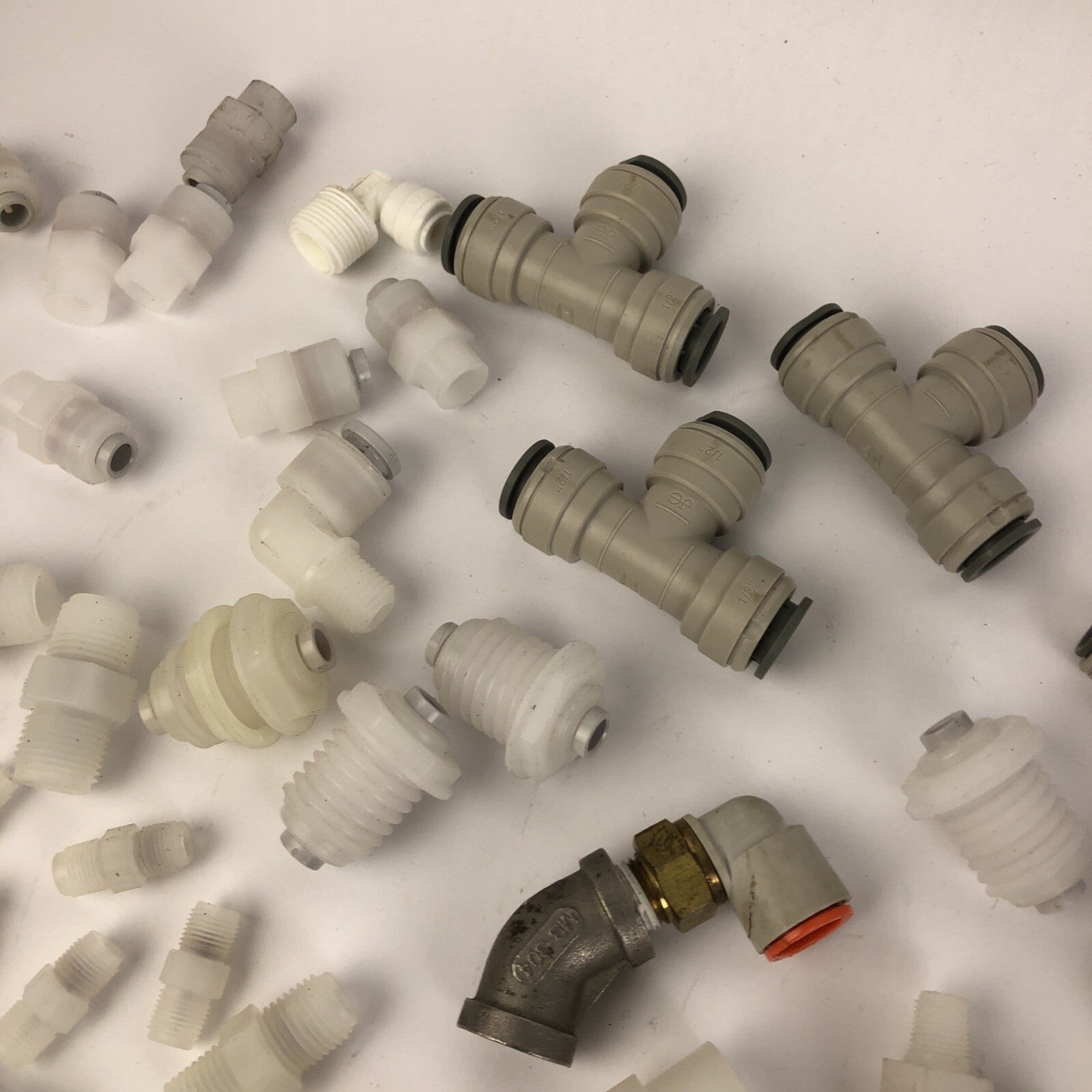 Huge LOT PARKER Rexroth PRESTOLOK and more Push to Connect Fittings new/used