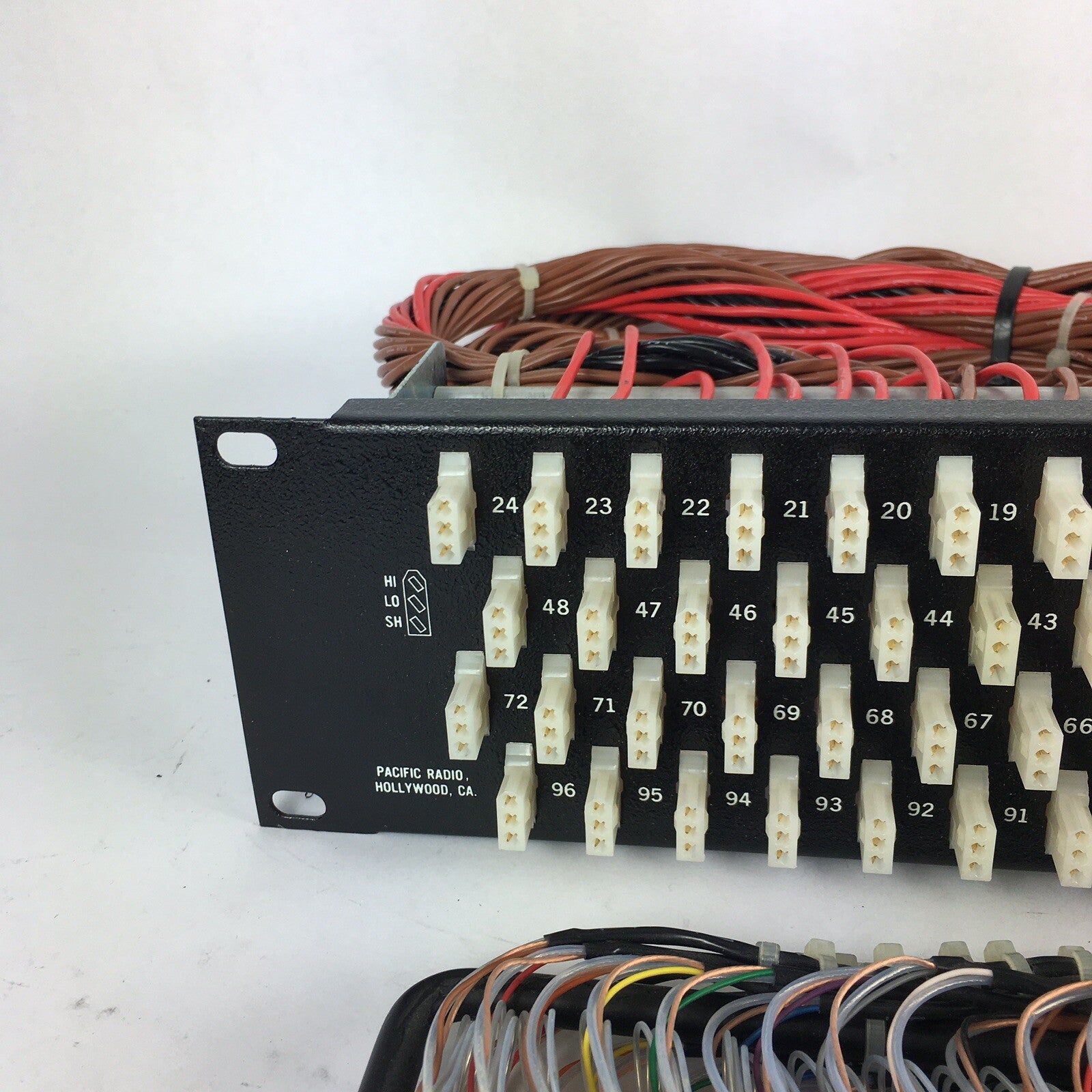 Rean Neutrik FN BLACK TT Bantam 96 Point Patch Bay Wired e3 panel 96 connectors