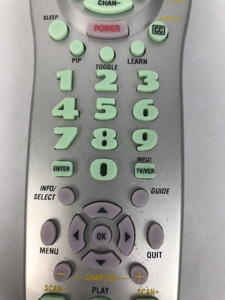 Philips Magnavox Universal TV/VCR/SAT HE016 - Clean