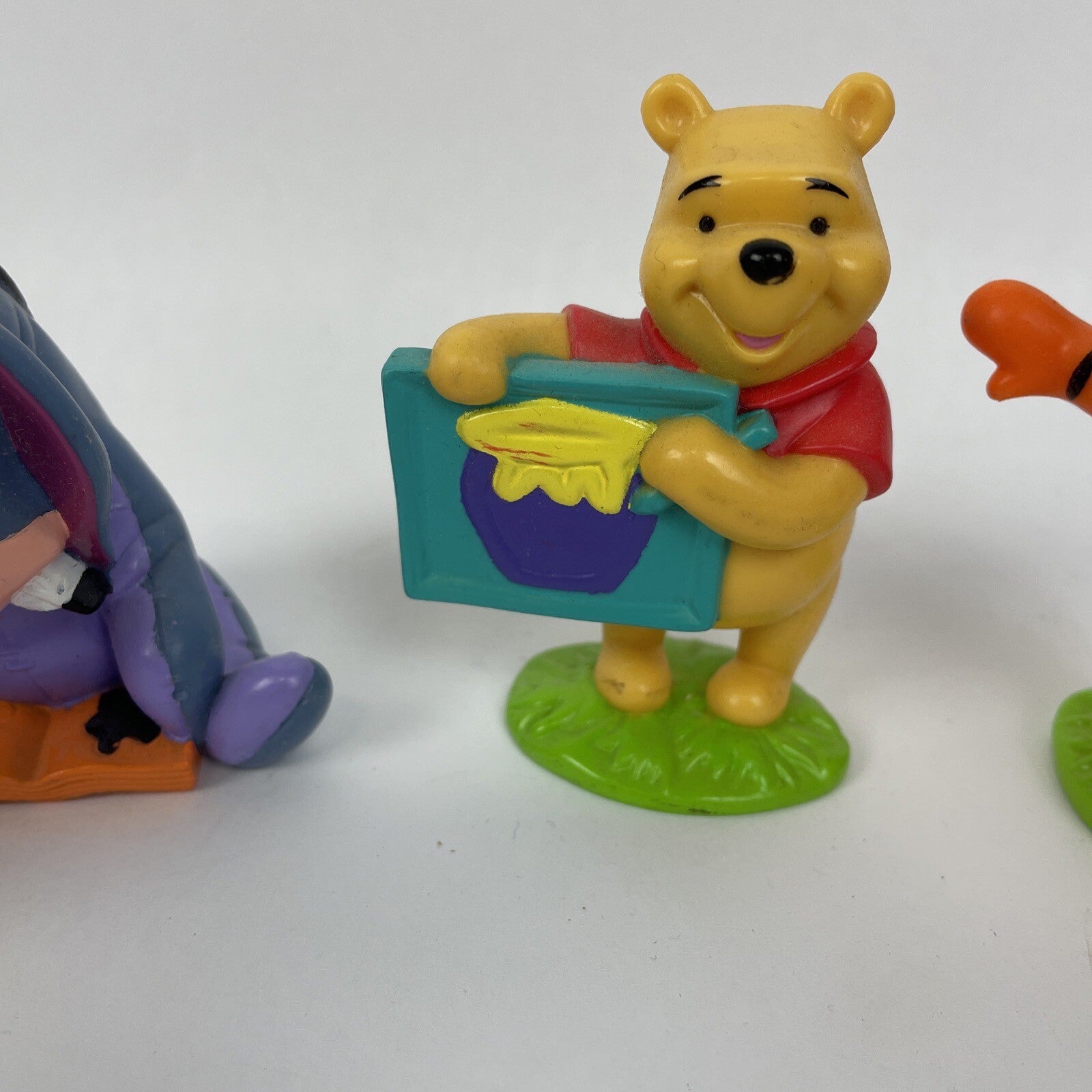 Winnie The Pooh Mini Small Figures Piglet, Tigger, Eeyore Lot Of 4 Topper