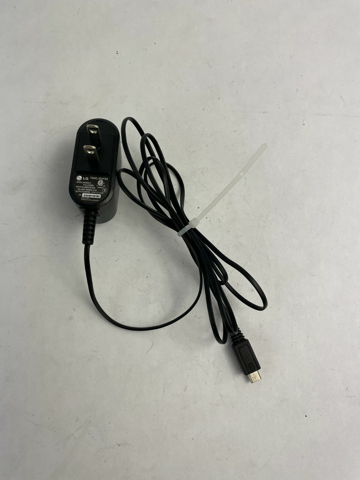 Genuine LG Travel Adapter STA-U34WDI Output 5.1 V 0.7 A Power Supply Adapter A75