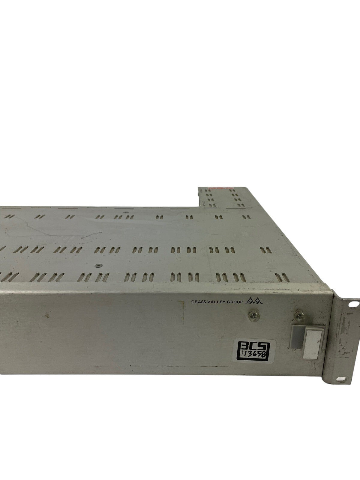 Grass Valley Group 8800 Series Video Distribution Unit with 8501 8502 8504 Cards