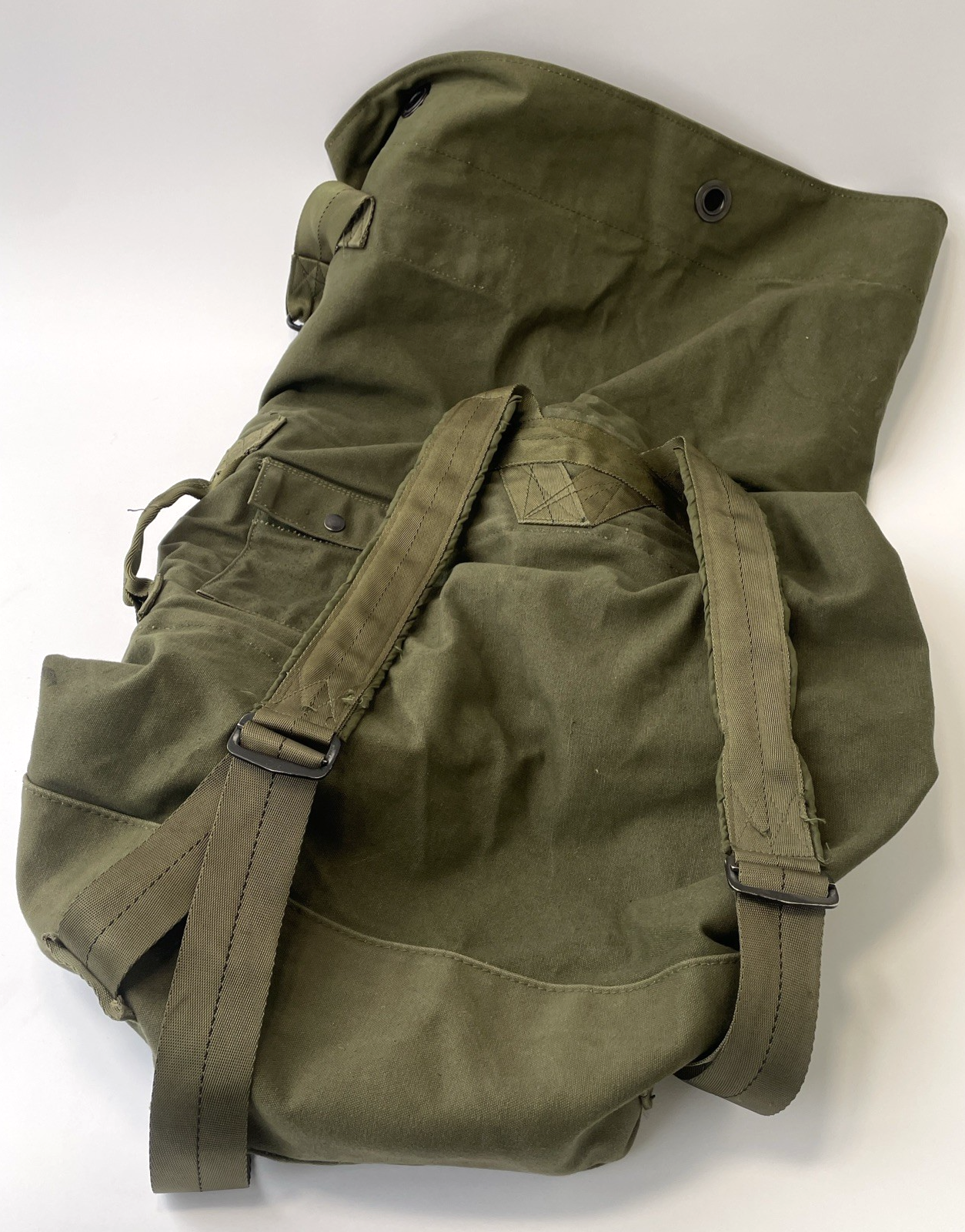 US Army Duffel Bag O.D.7 Type II DSA100-73-C-0490 2 Straps Backpack Rebmar inc