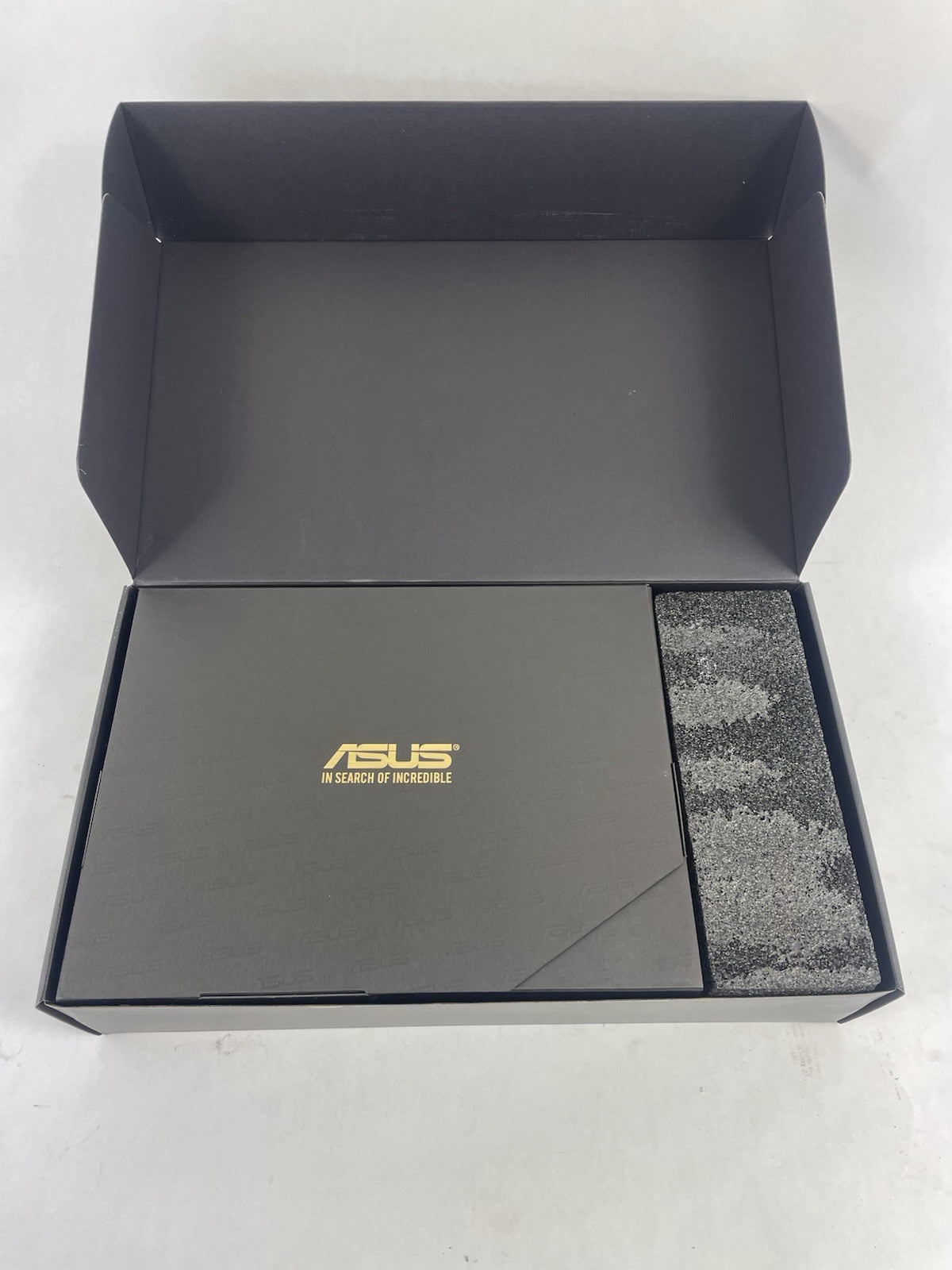 ASUS ROG Strix Radeon Rx 480 8GB DP 1.4 HDMI 2.0 Polaris Vr Ready Graphic card
